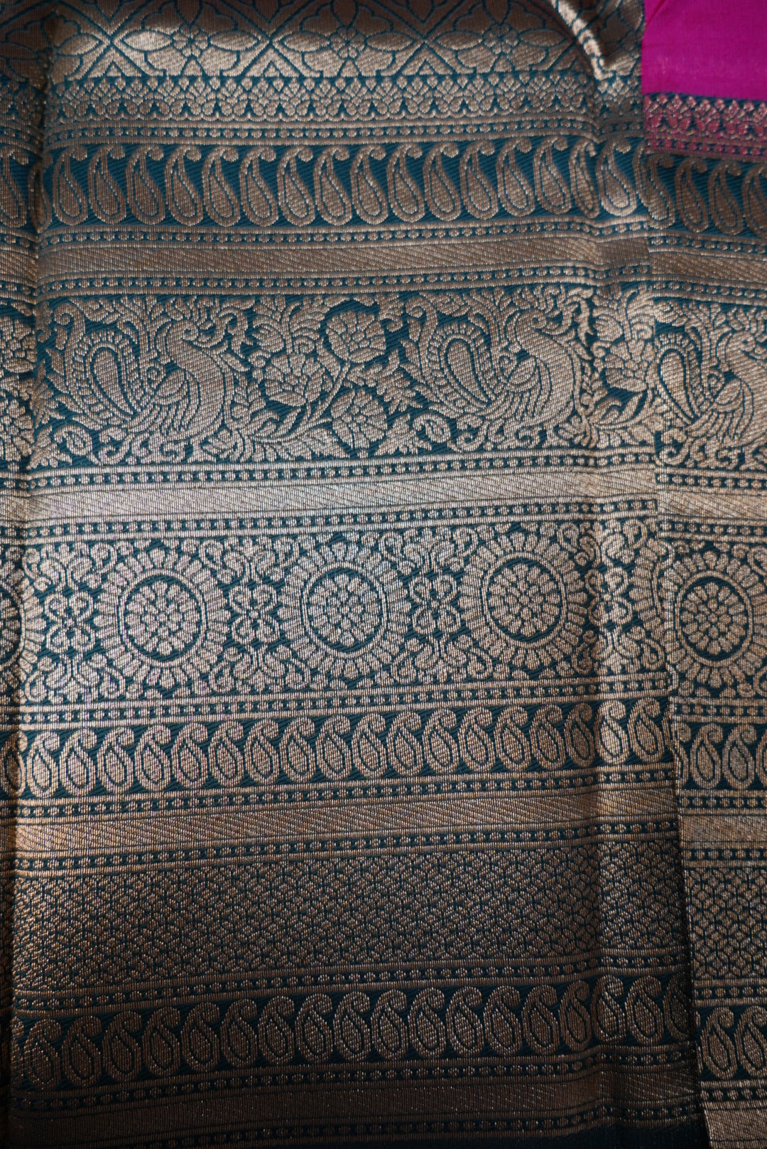 Madhavi Saree