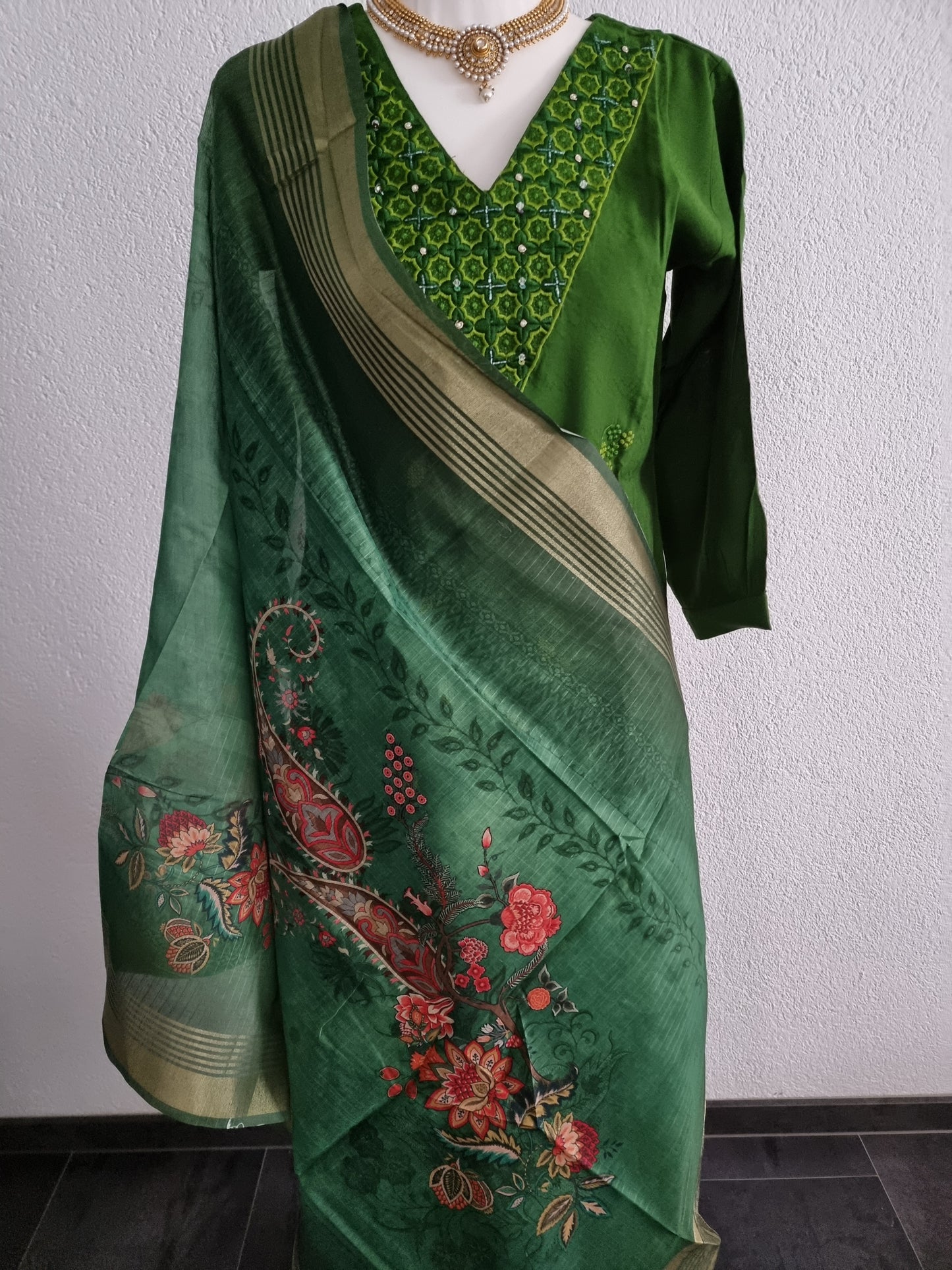 Salwar Meadow Classic