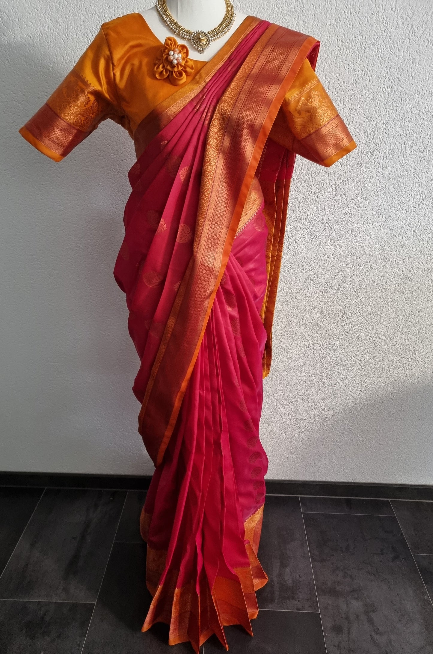 Fancy Buta Gauti Sarees Light
