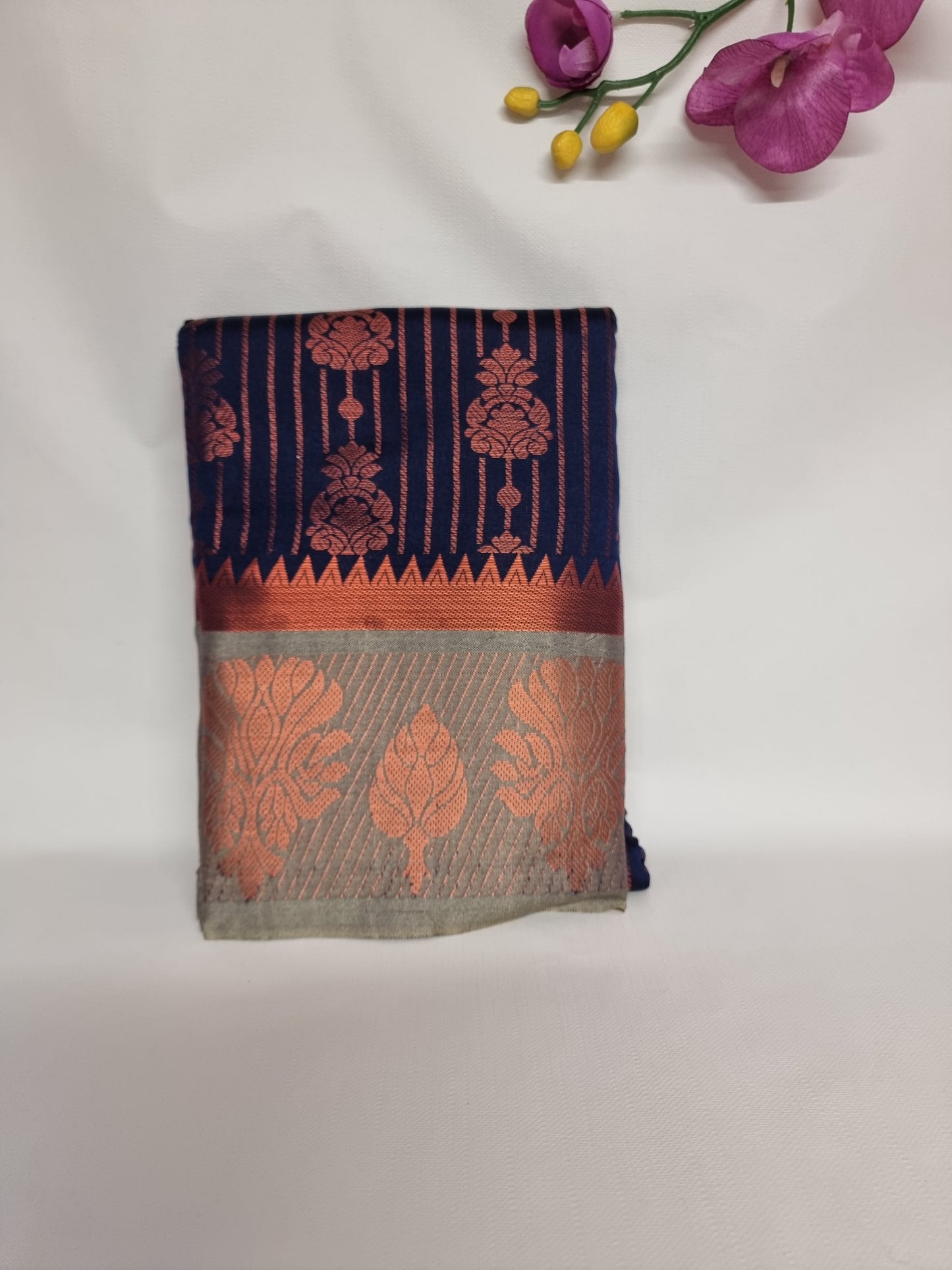 Makkah Silk Sarees Floral