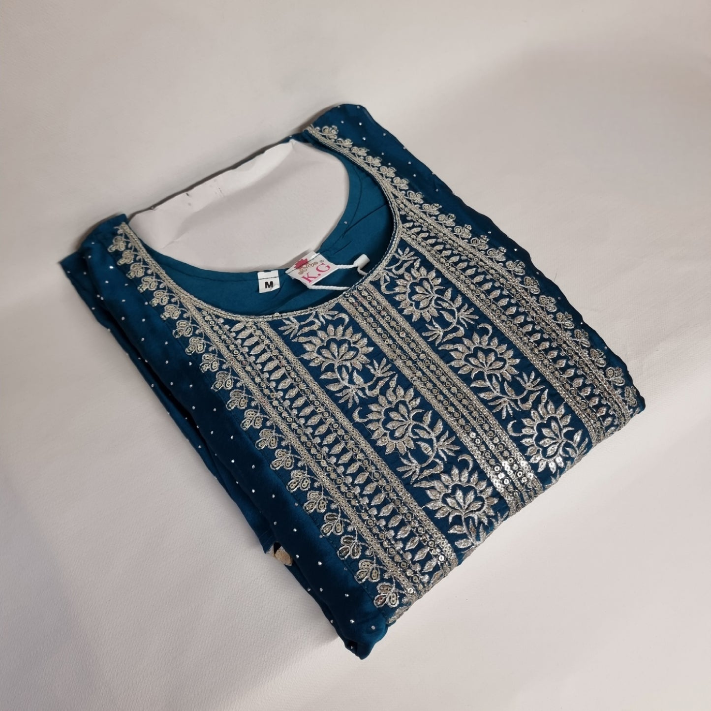 Thamarai Salwar Classic