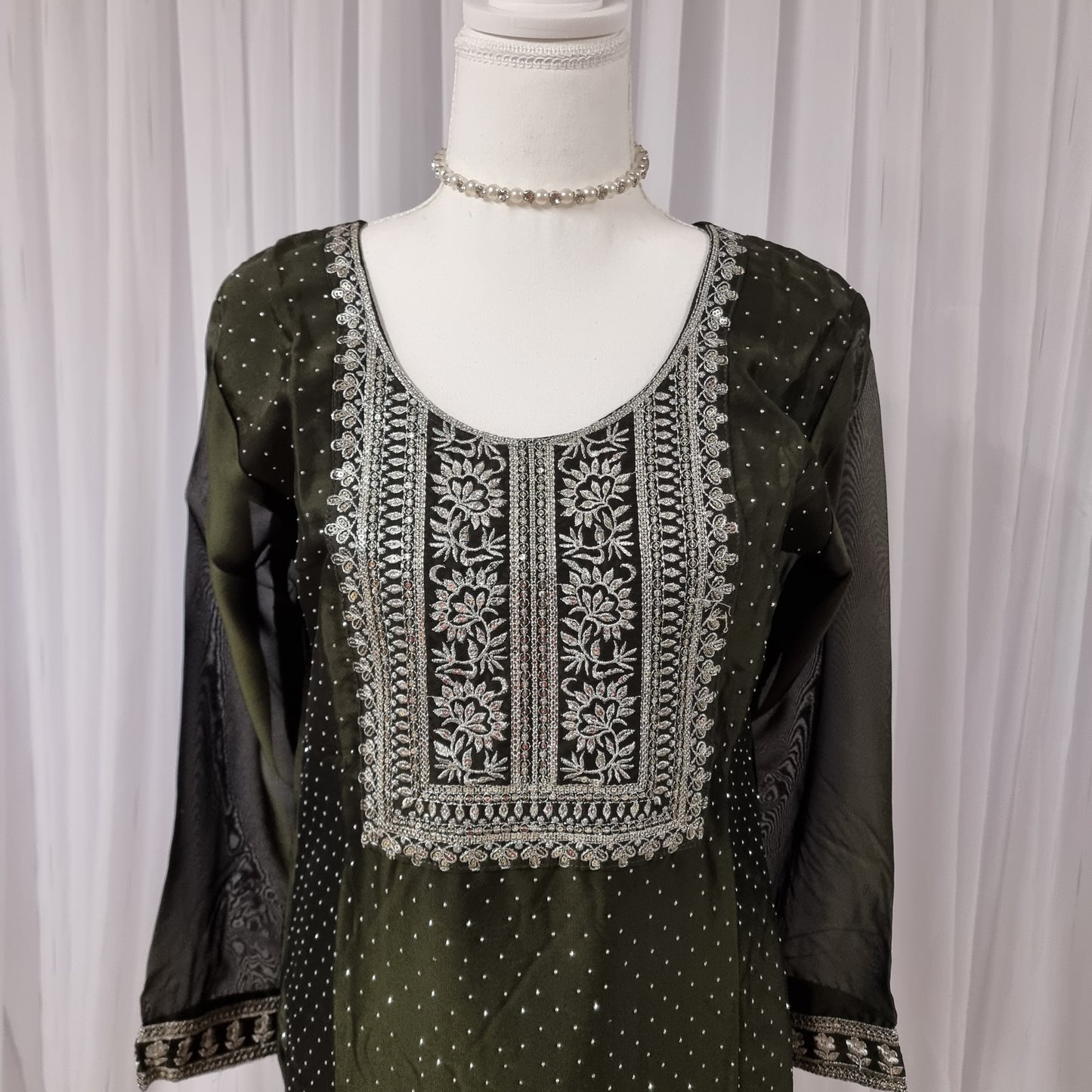Thamarai Salwar Classic