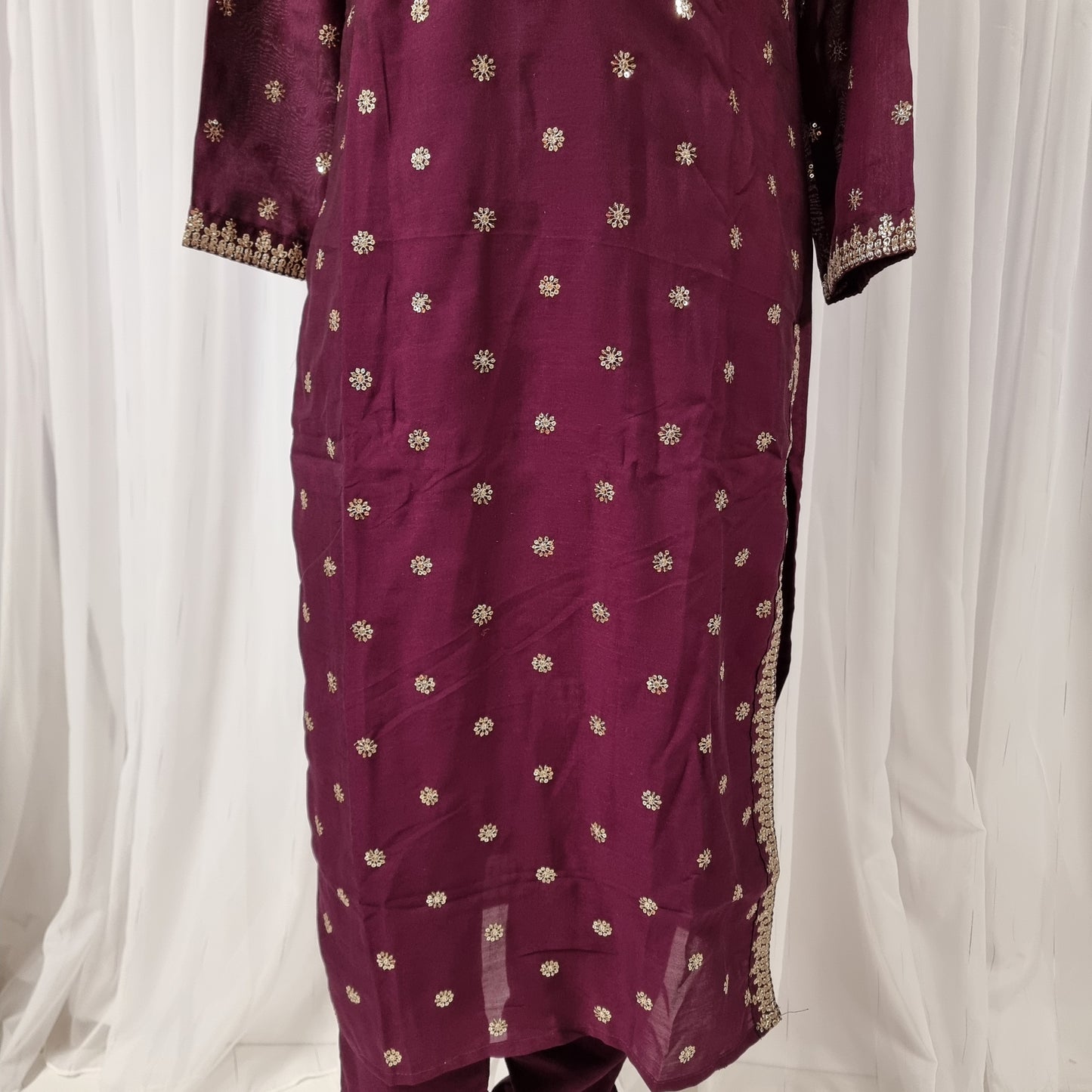 Mullai Salwar Classic