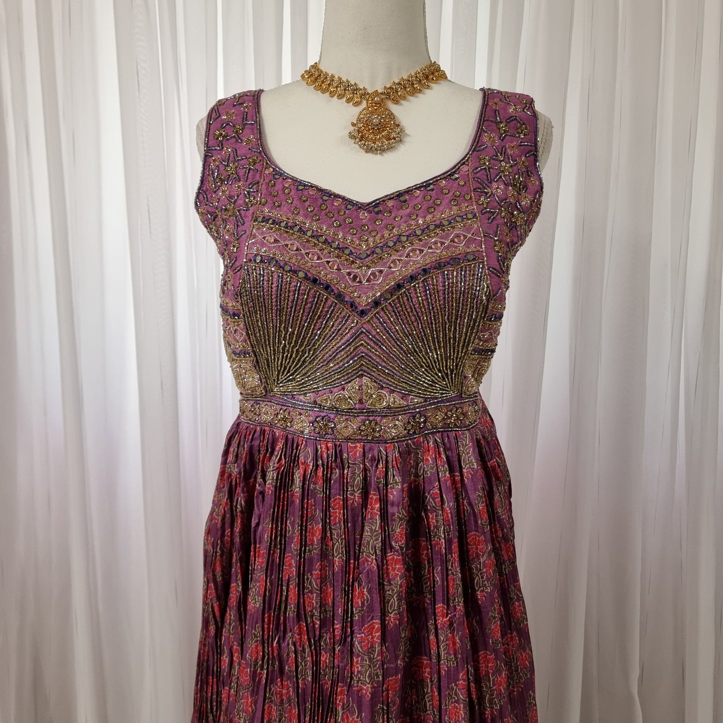 Salwar Utopia Glow