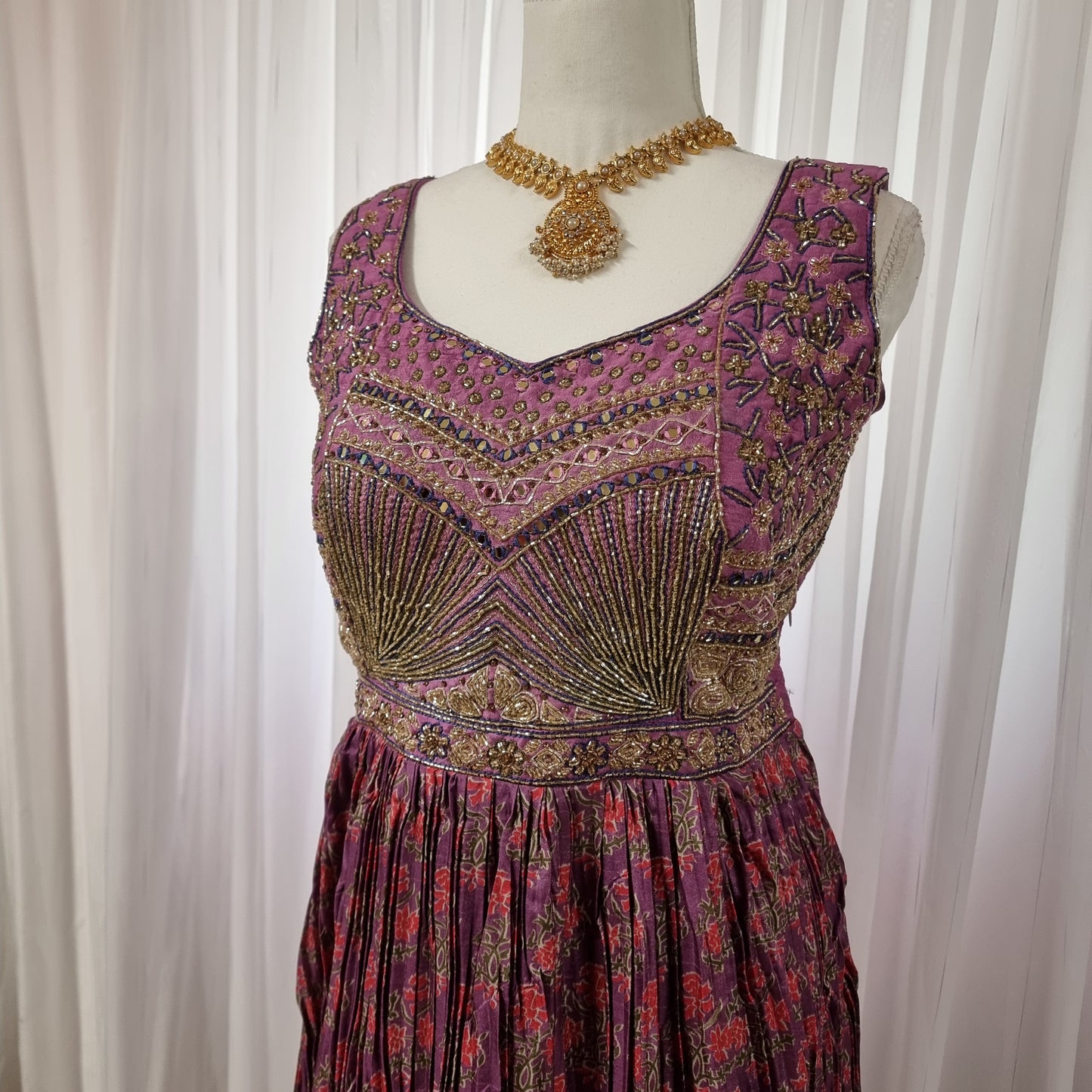Salwar Utopia Glow