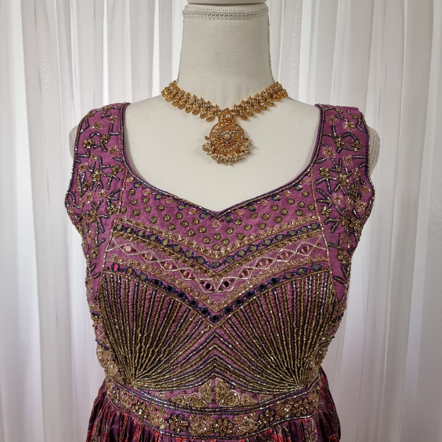 Salwar Utopia Glow