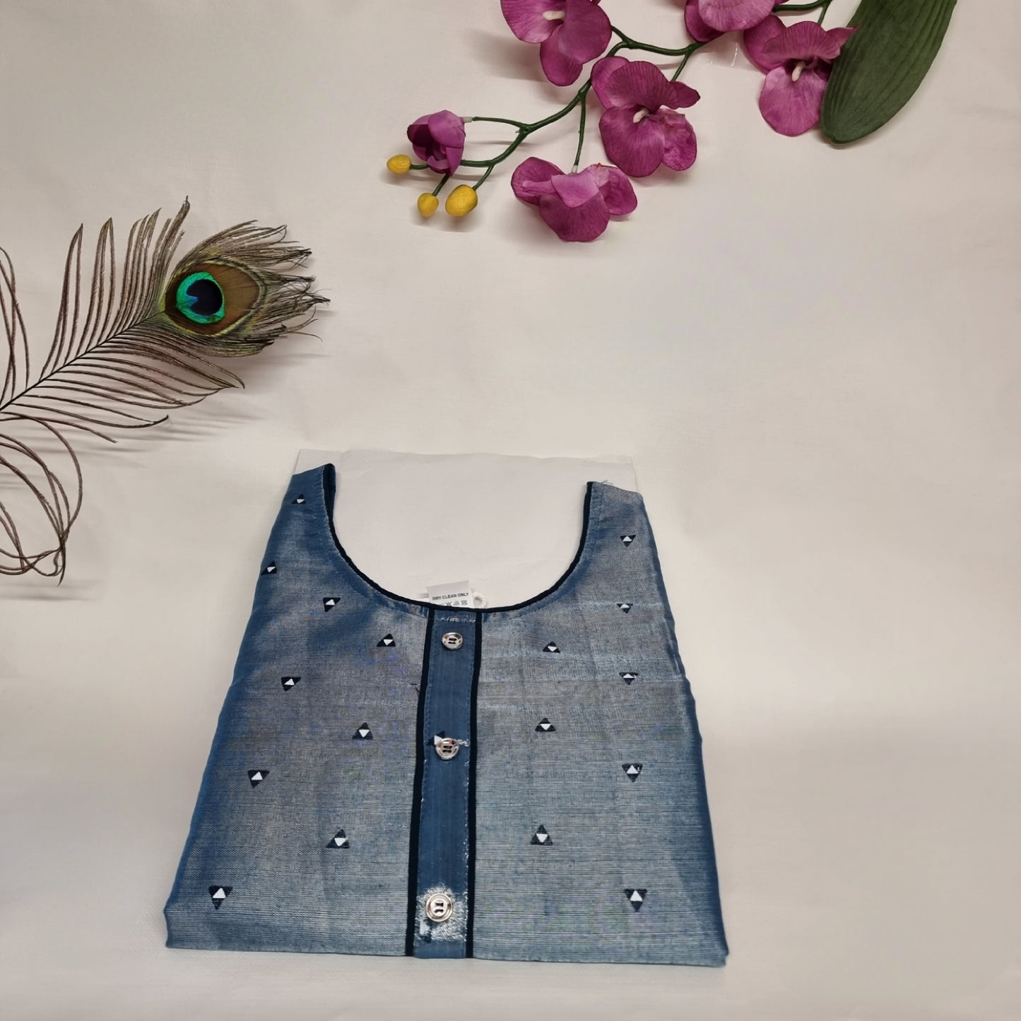 Kurti Riya