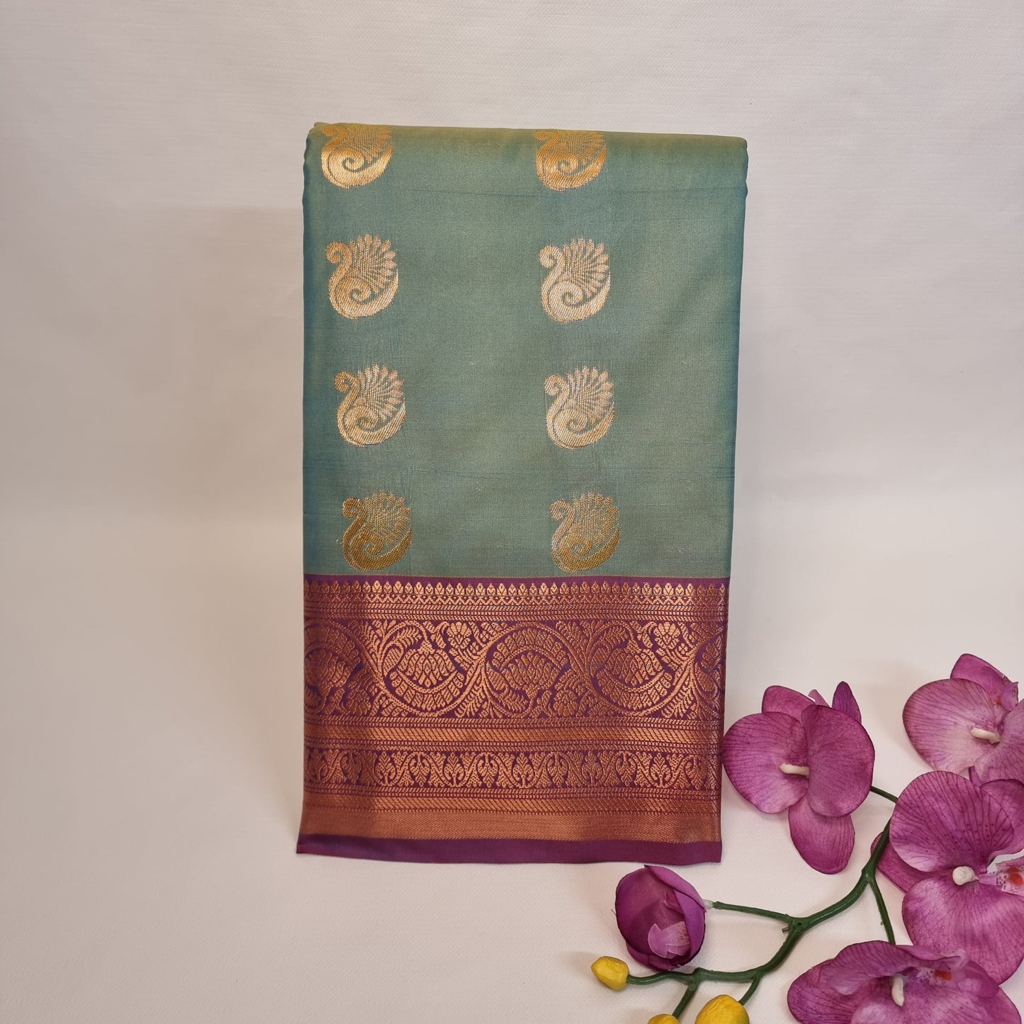 Hamsini Elegance Saree