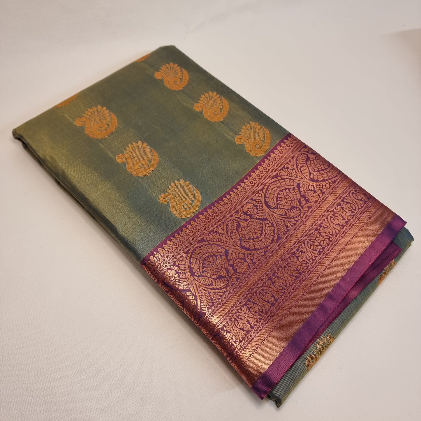 Hamsini Elegance Saree
