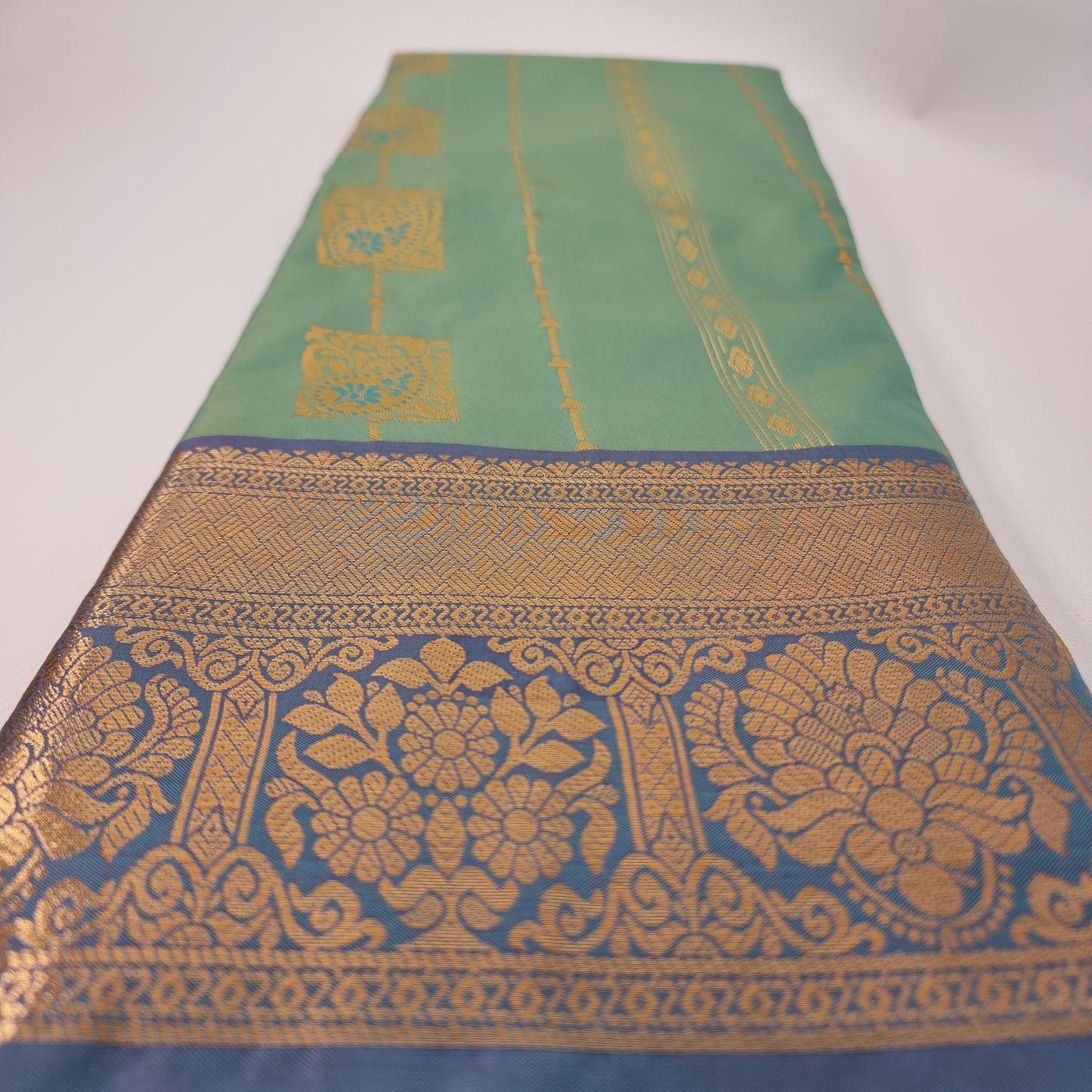 Suhana Leela Saree