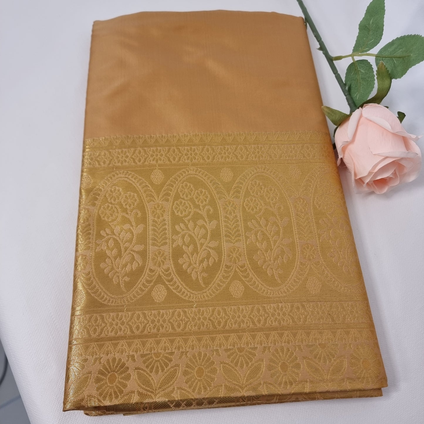 Malar Valli Saree