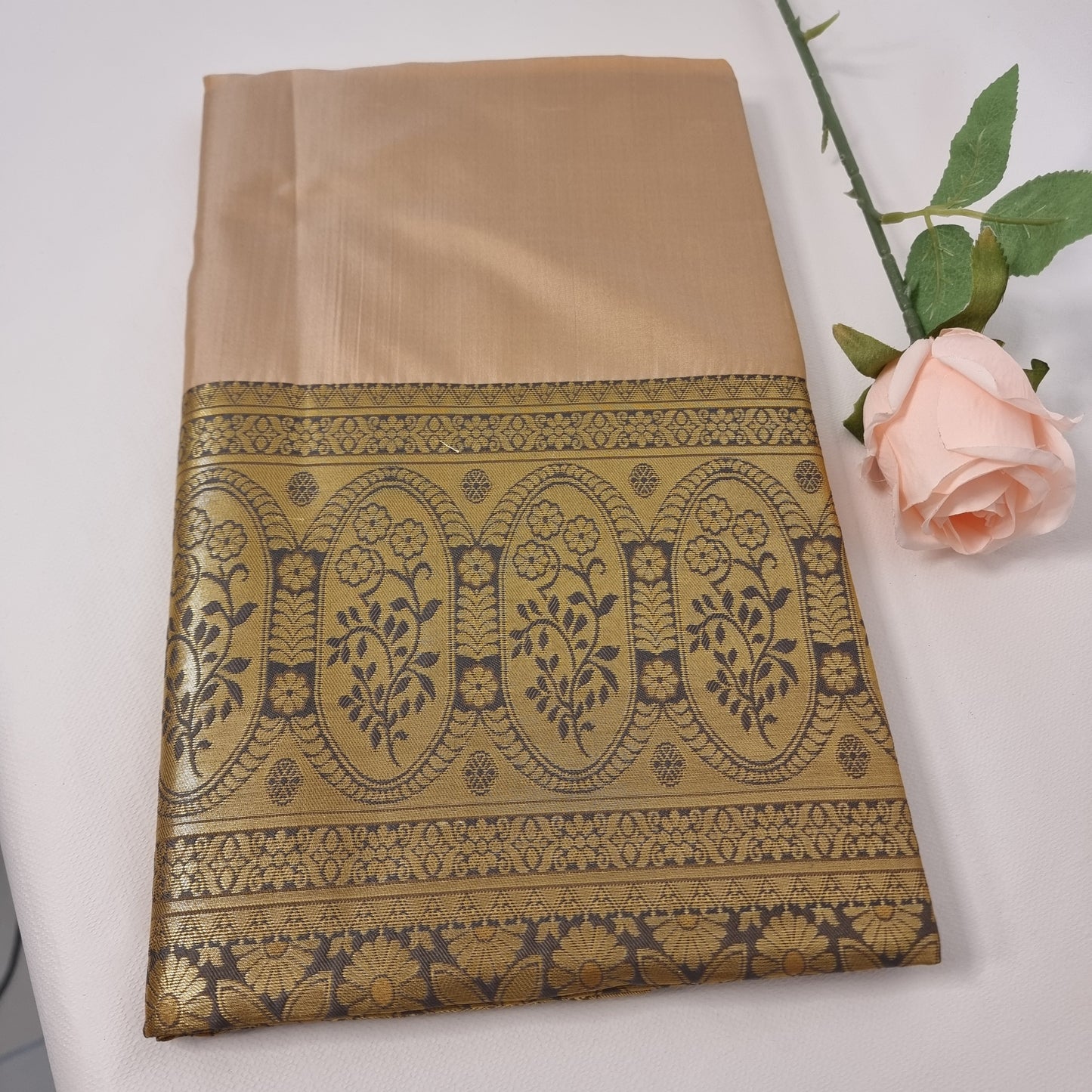 Malar Valli Saree