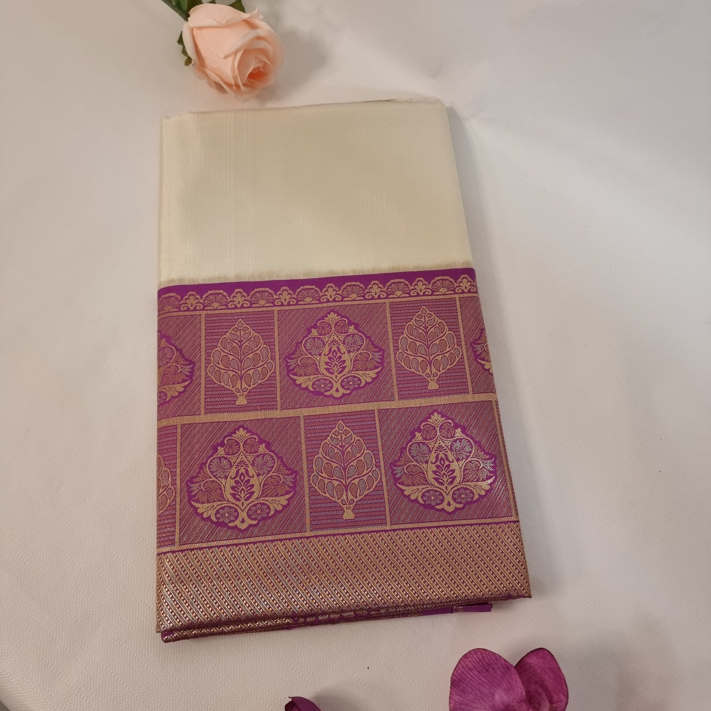 Muthu Valli Saree