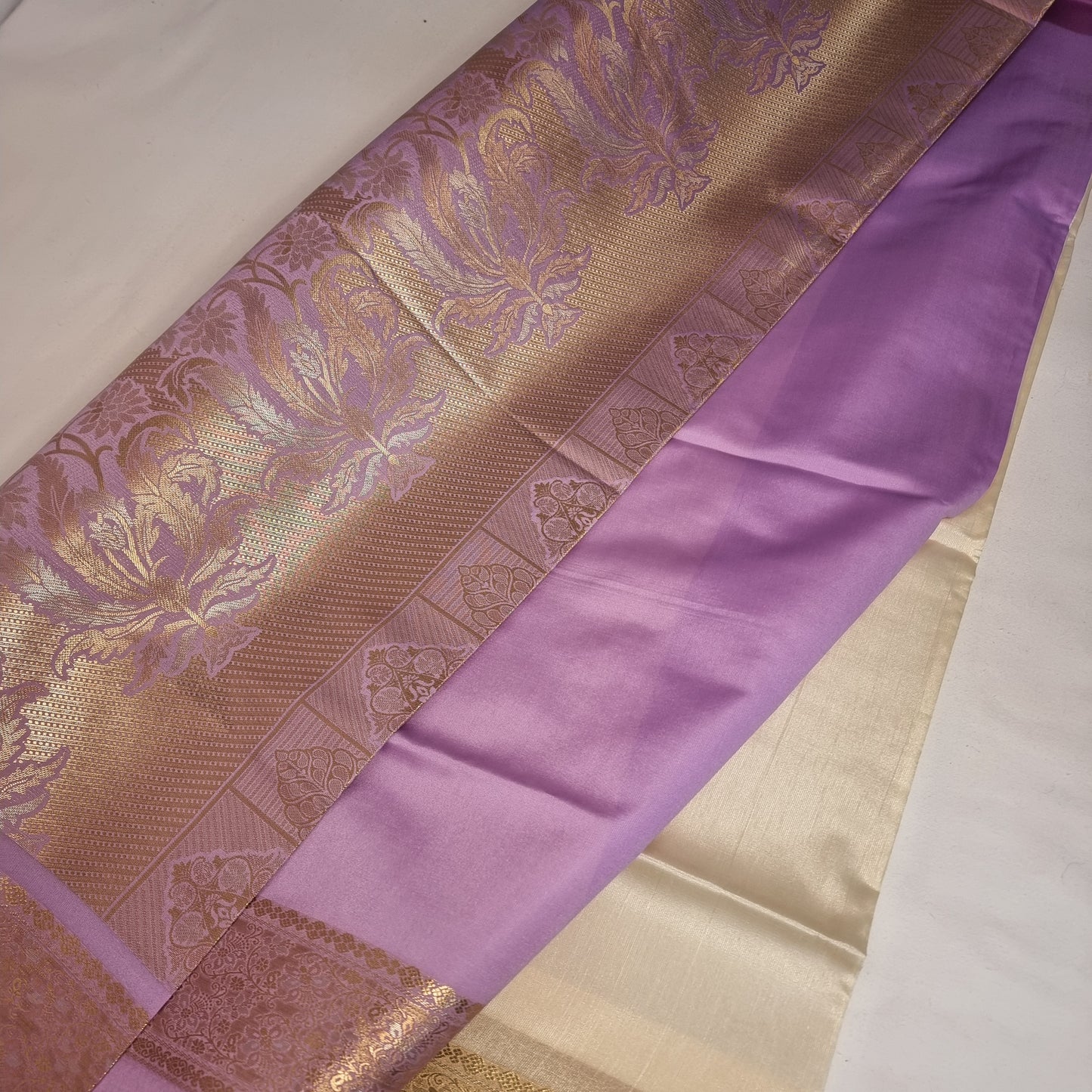 Muthu Valli Saree
