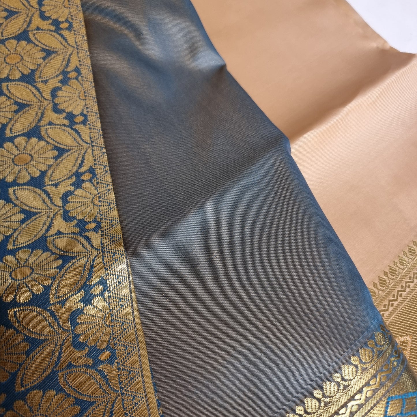 Malar Valli Saree