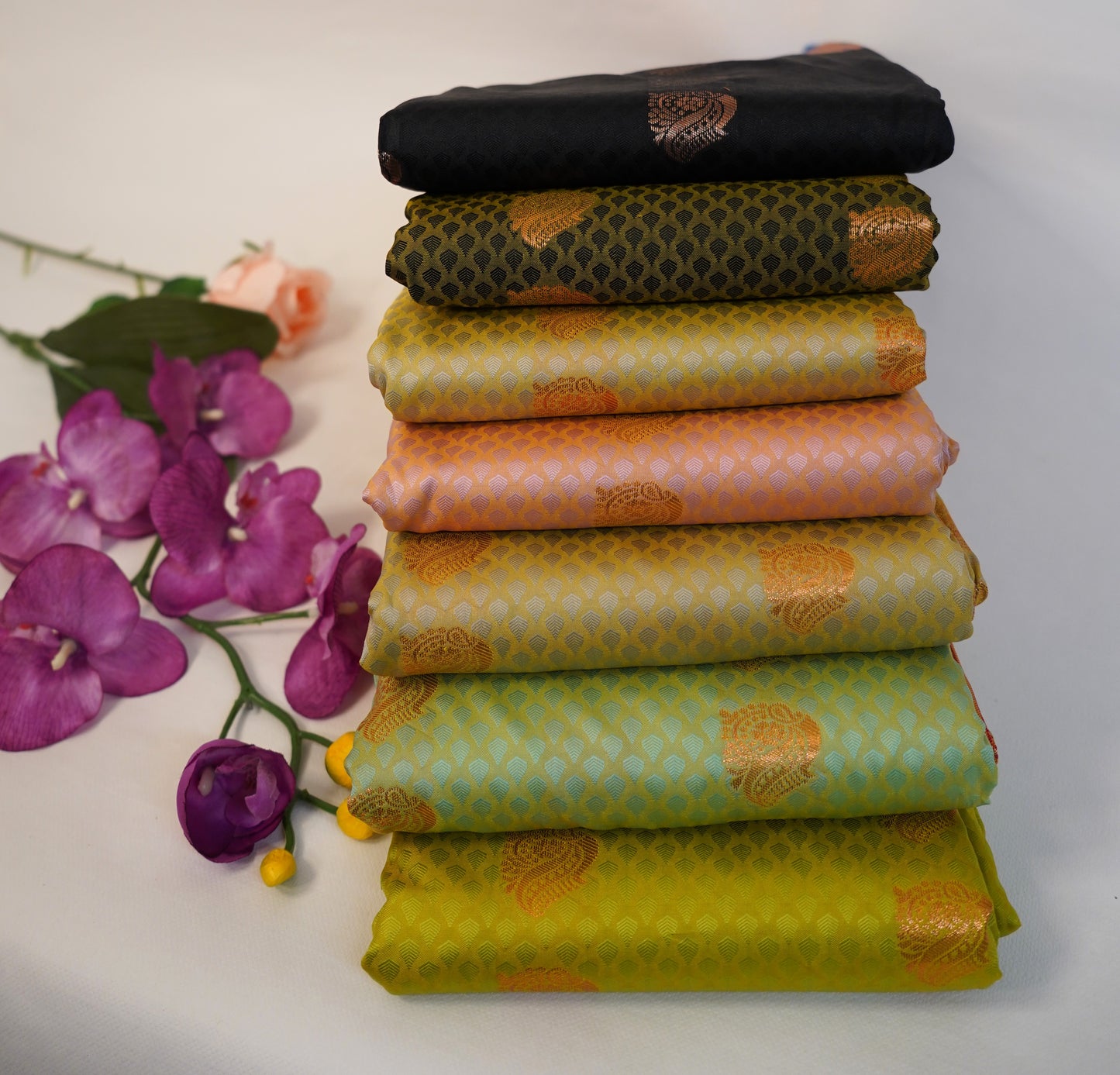 Tulasi Grace Saree