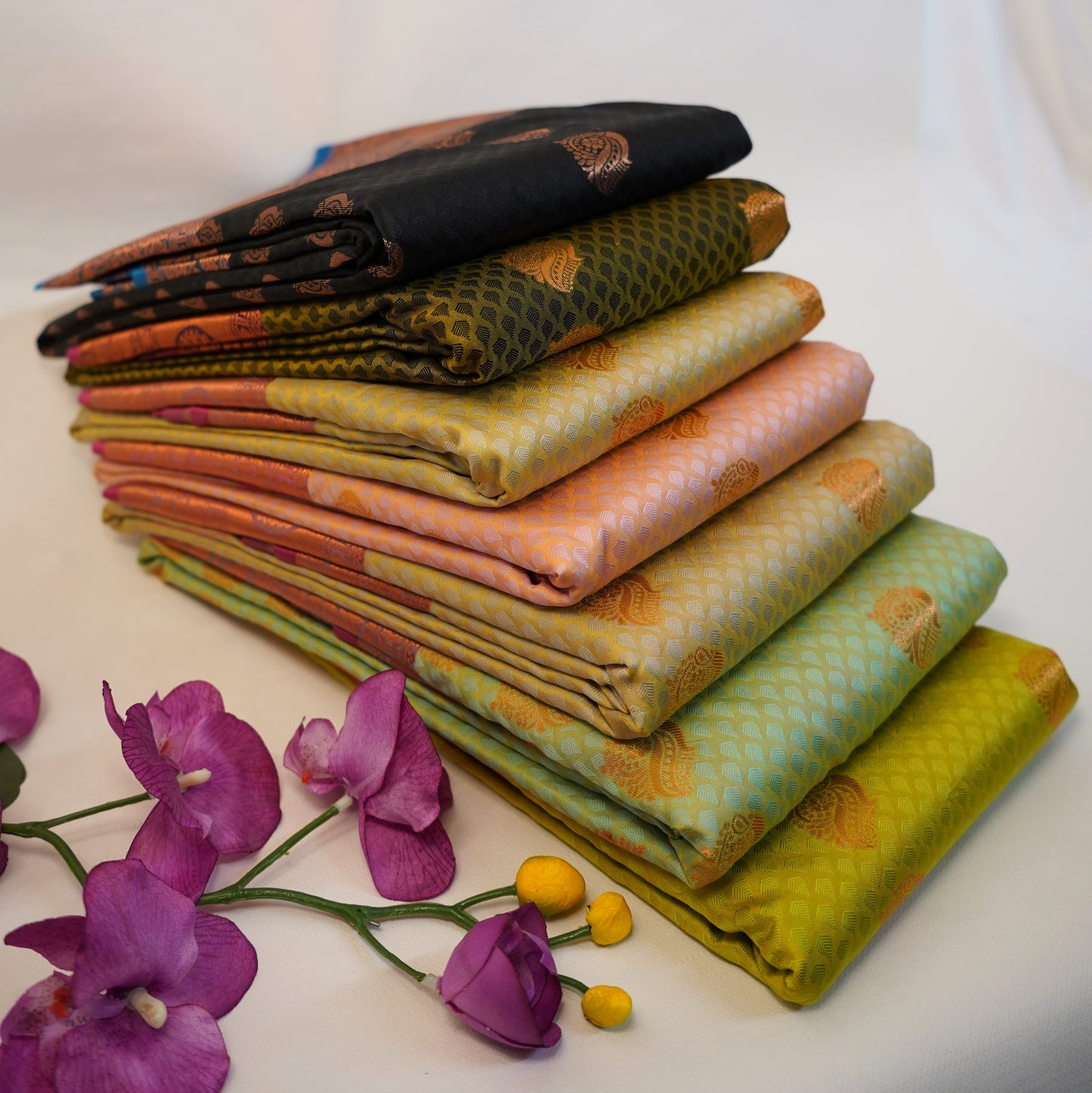 Tulasi Grace Saree