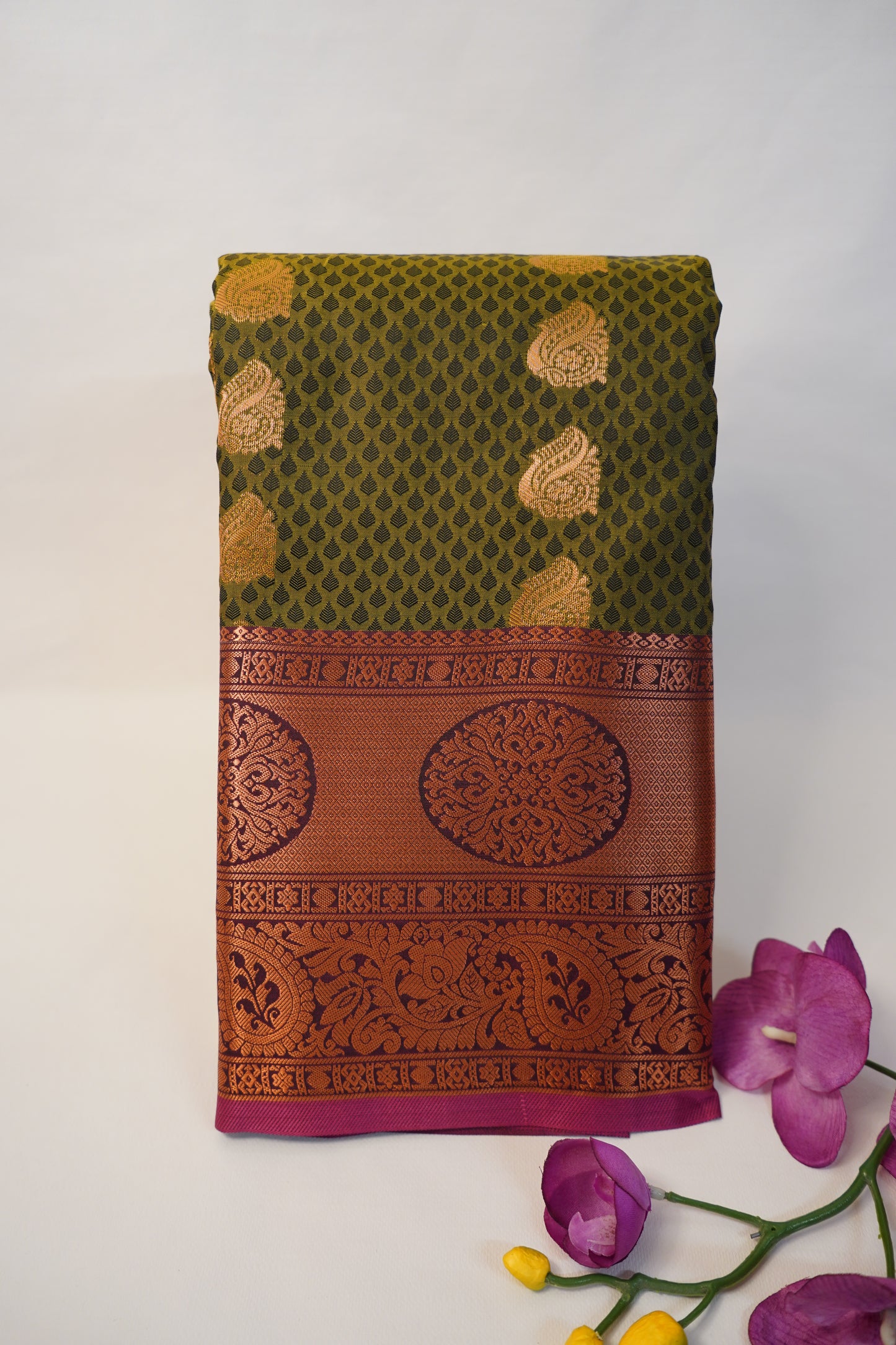 Tulasi Grace Saree