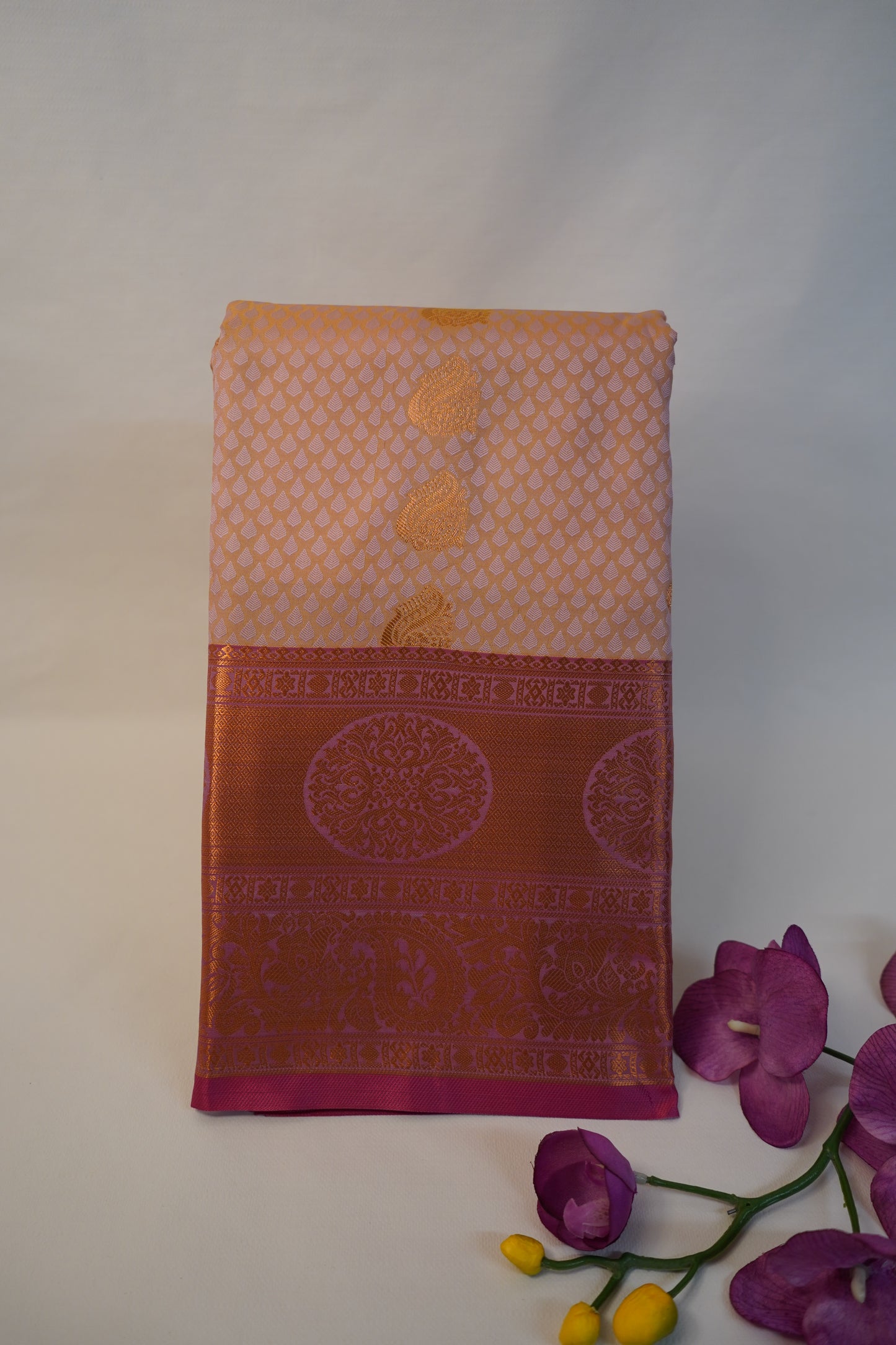 Tulasi Grace Saree
