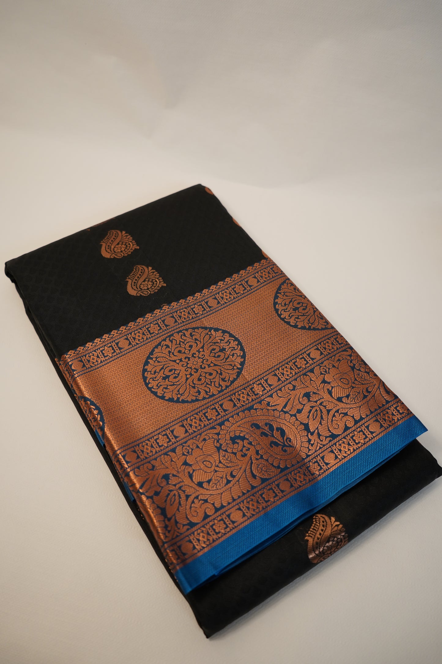 Tulasi Grace Saree