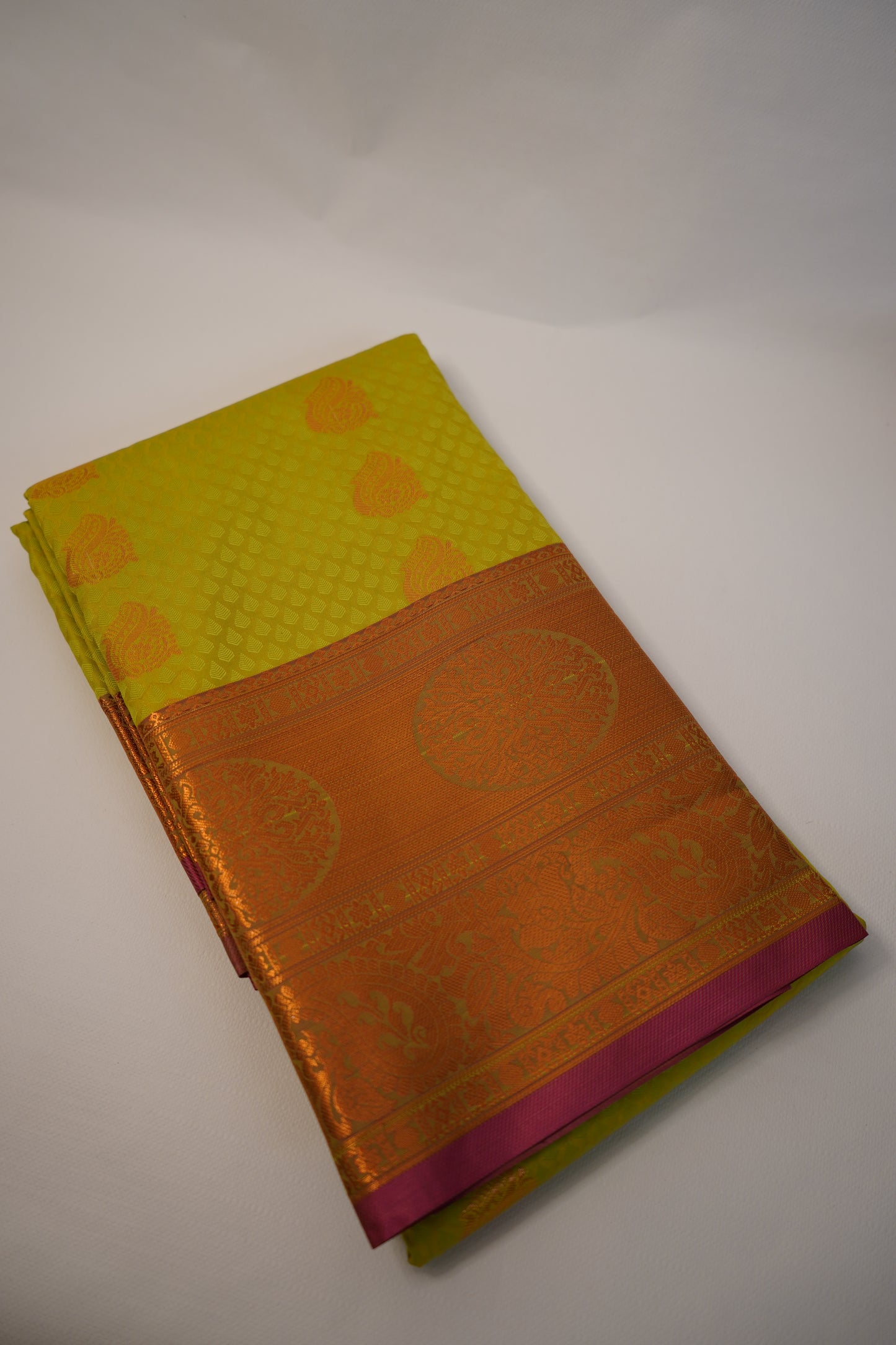 Tulasi Grace Saree