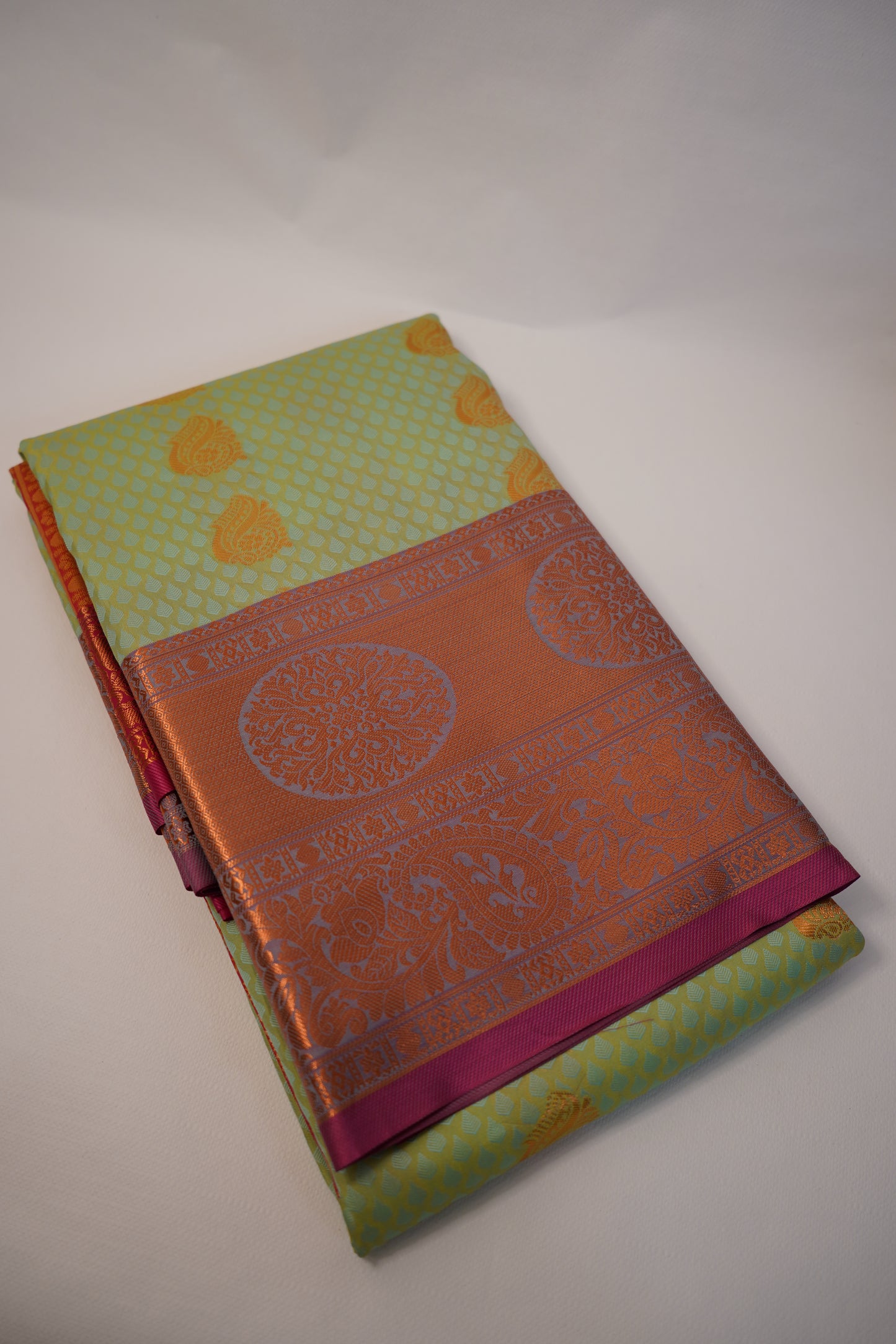 Tulasi Grace Saree