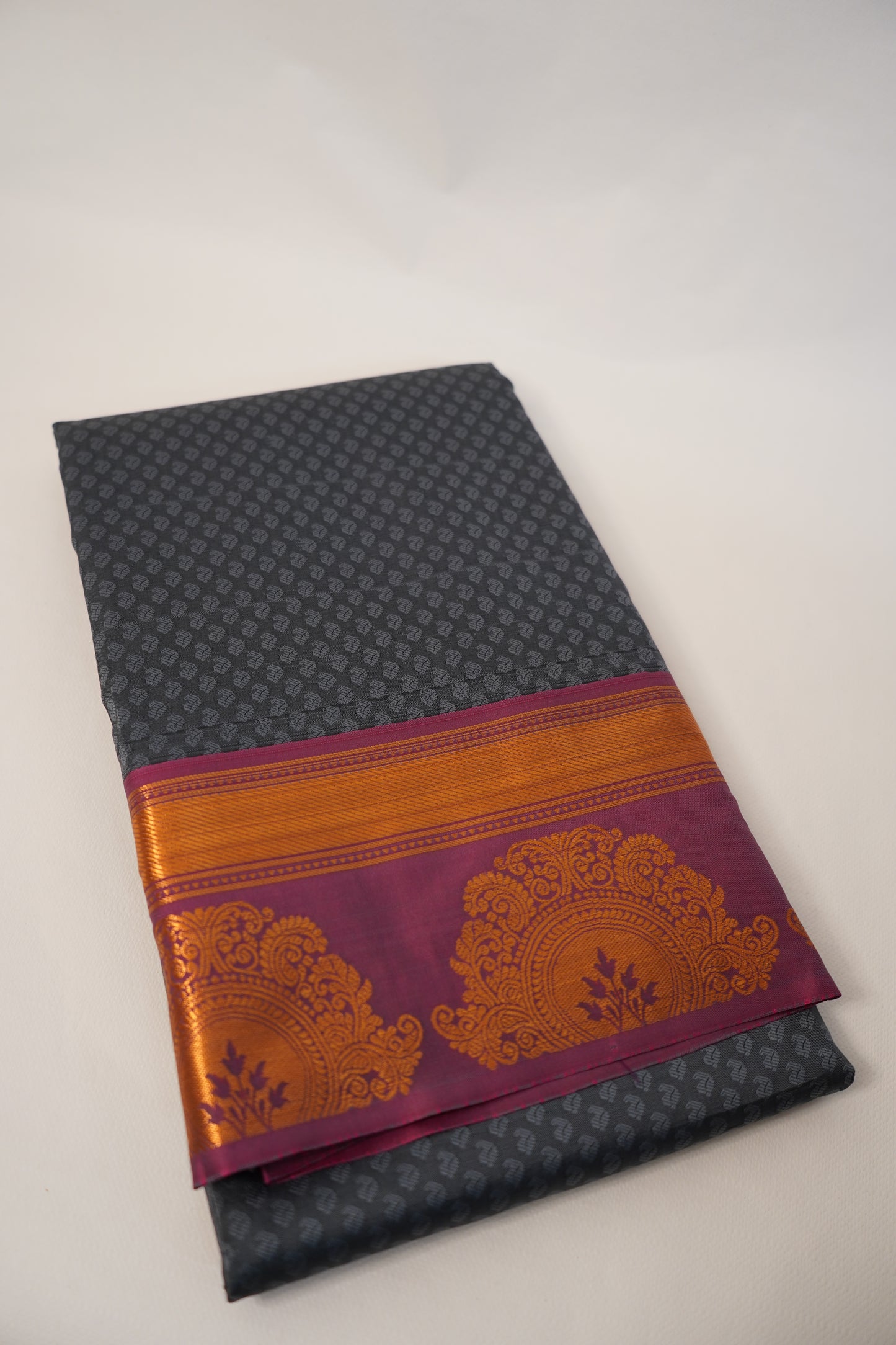 Vaigai Grace Saree