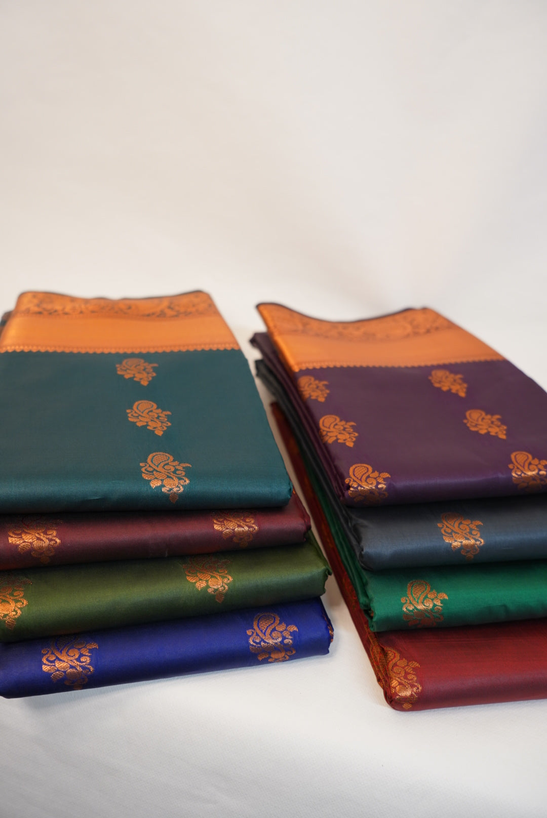 Adhira Saree