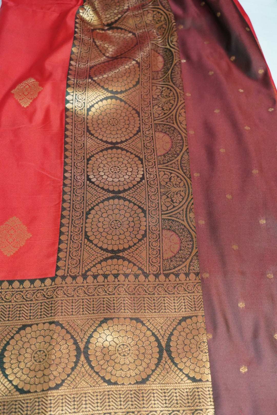 Madhurika Saree