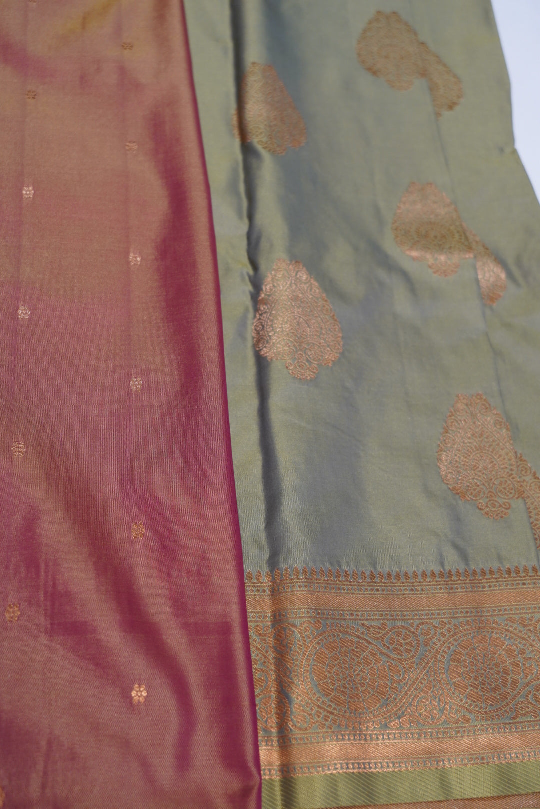 Kalaivizhi Saree