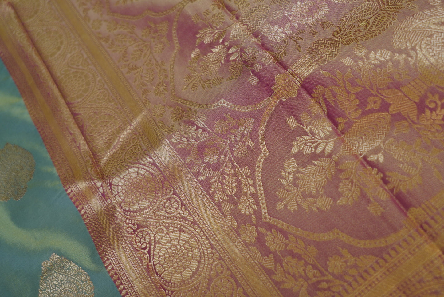 Kalaivizhi Saree