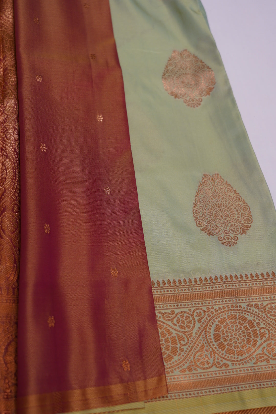 Kalaivizhi Saree