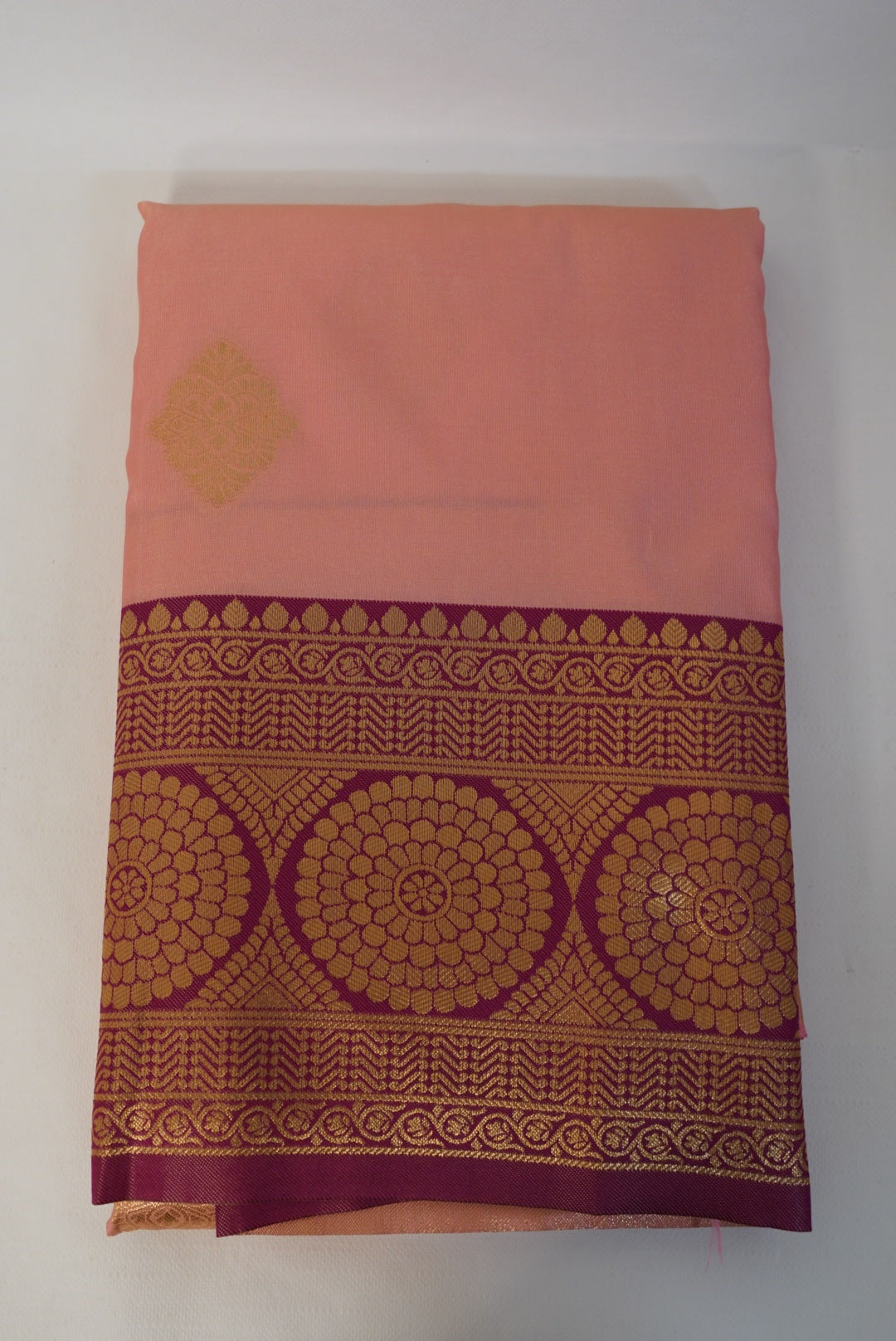 Madhurika Saree