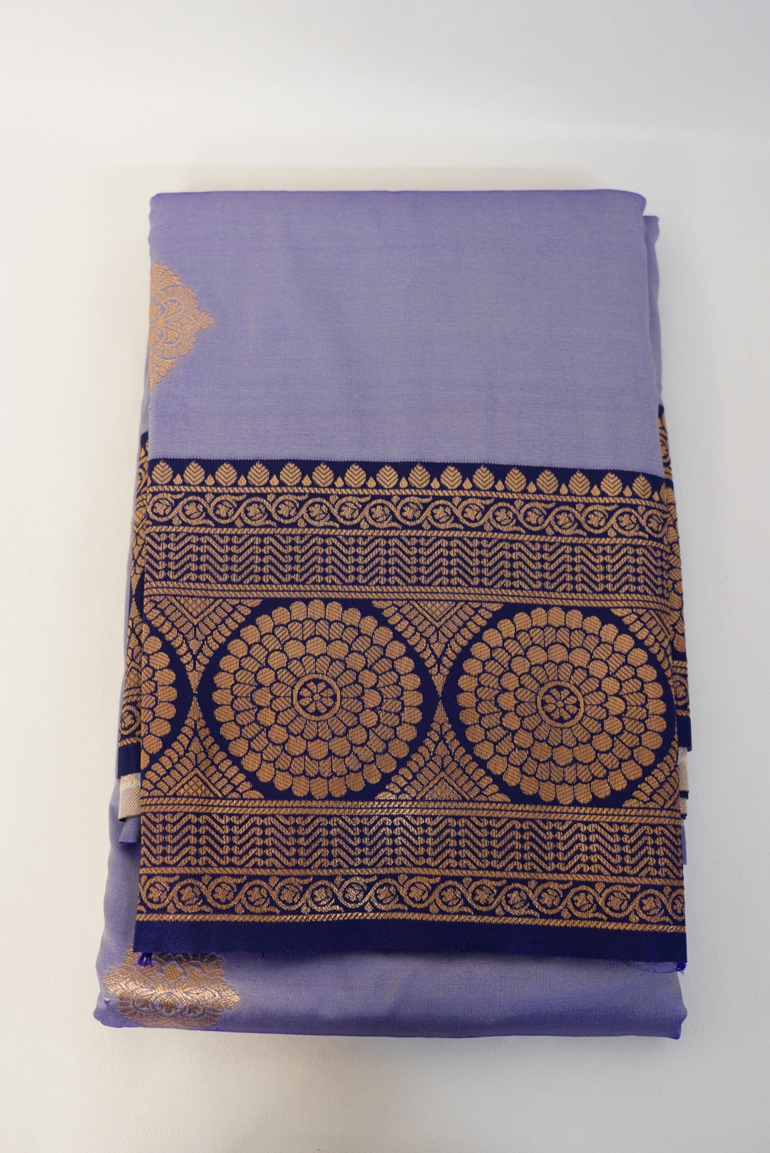 Madhurika Saree