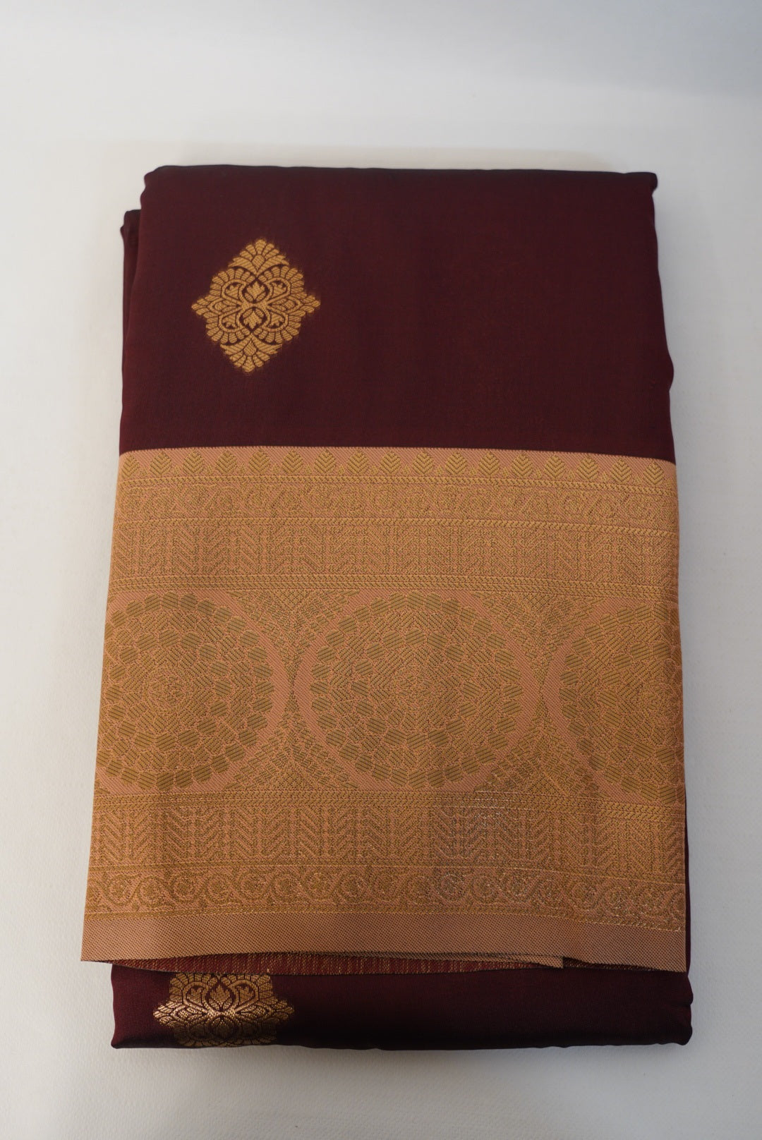 Madhurika Saree