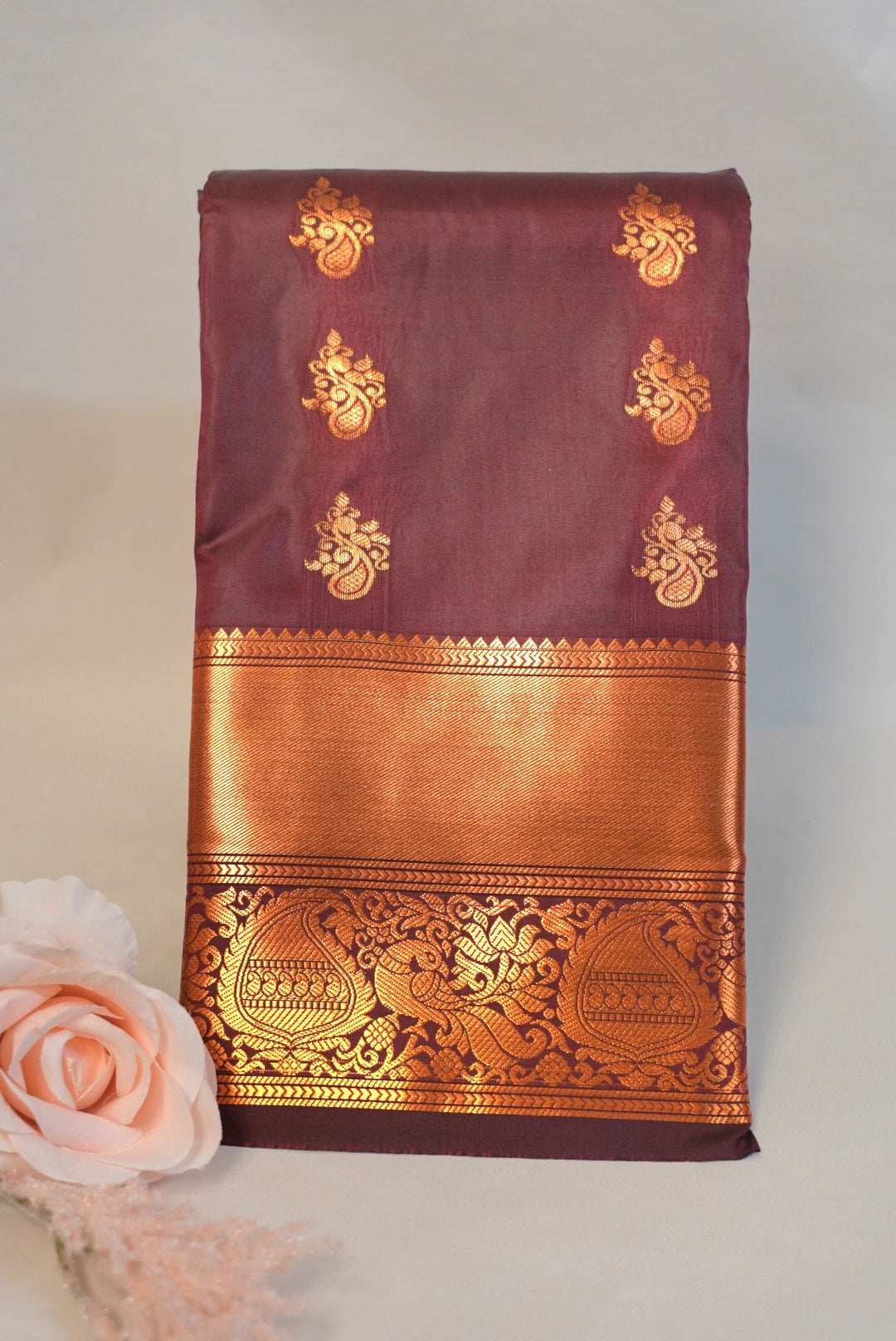 Adhira Saree