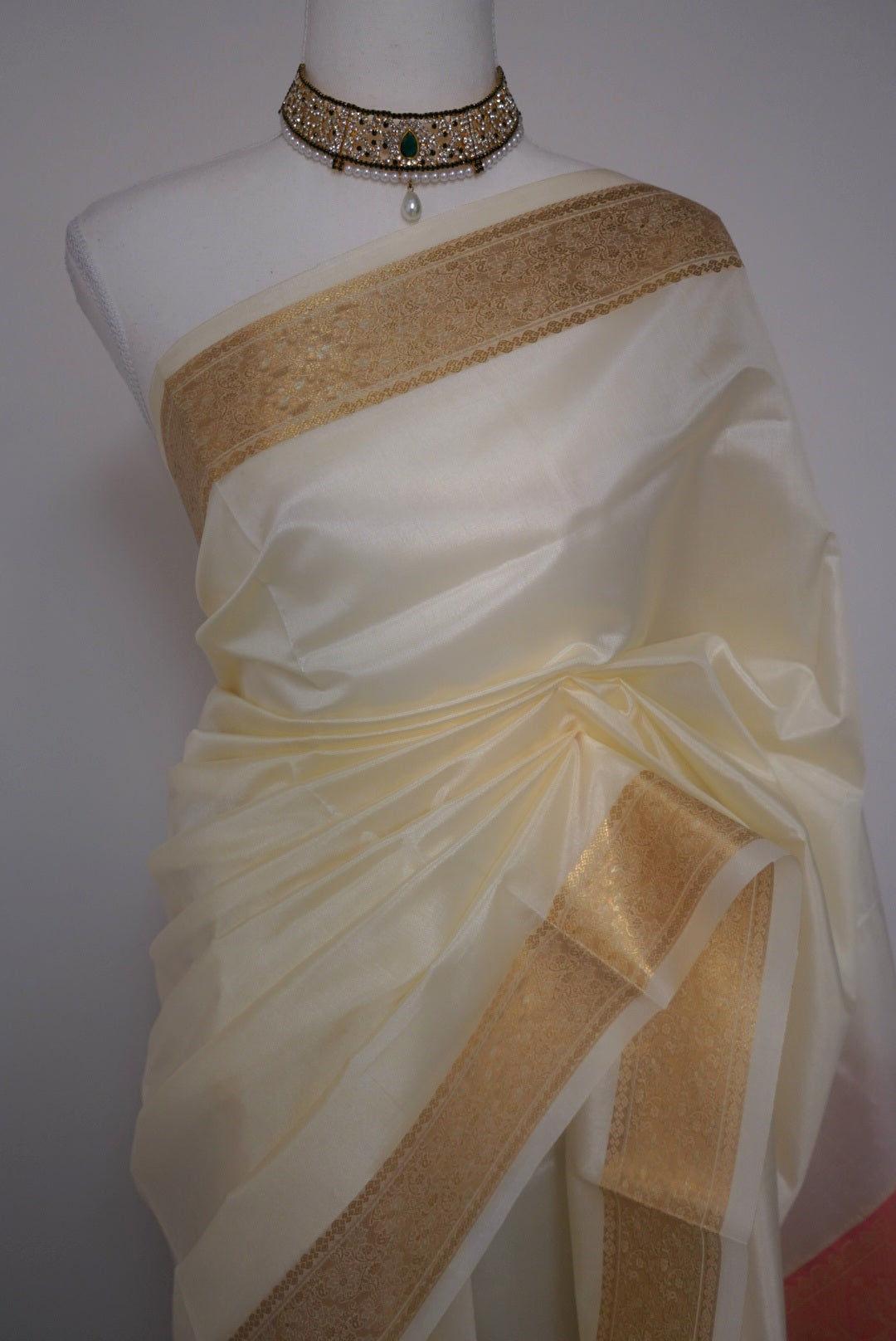 Muthu Valli Saree