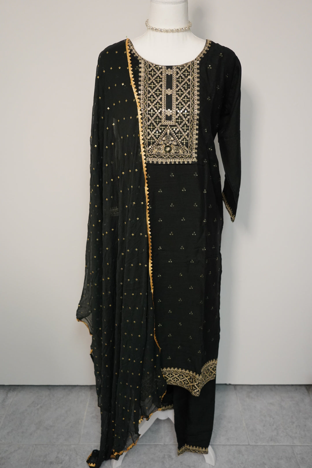 Thendral Salwar Classic