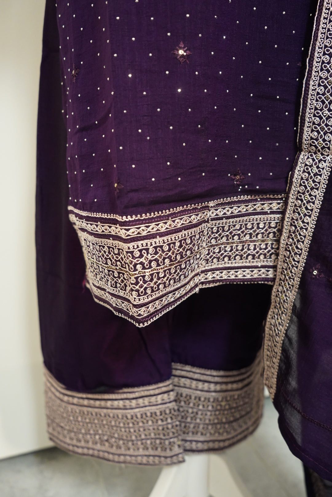Vedhika Salwar Classic