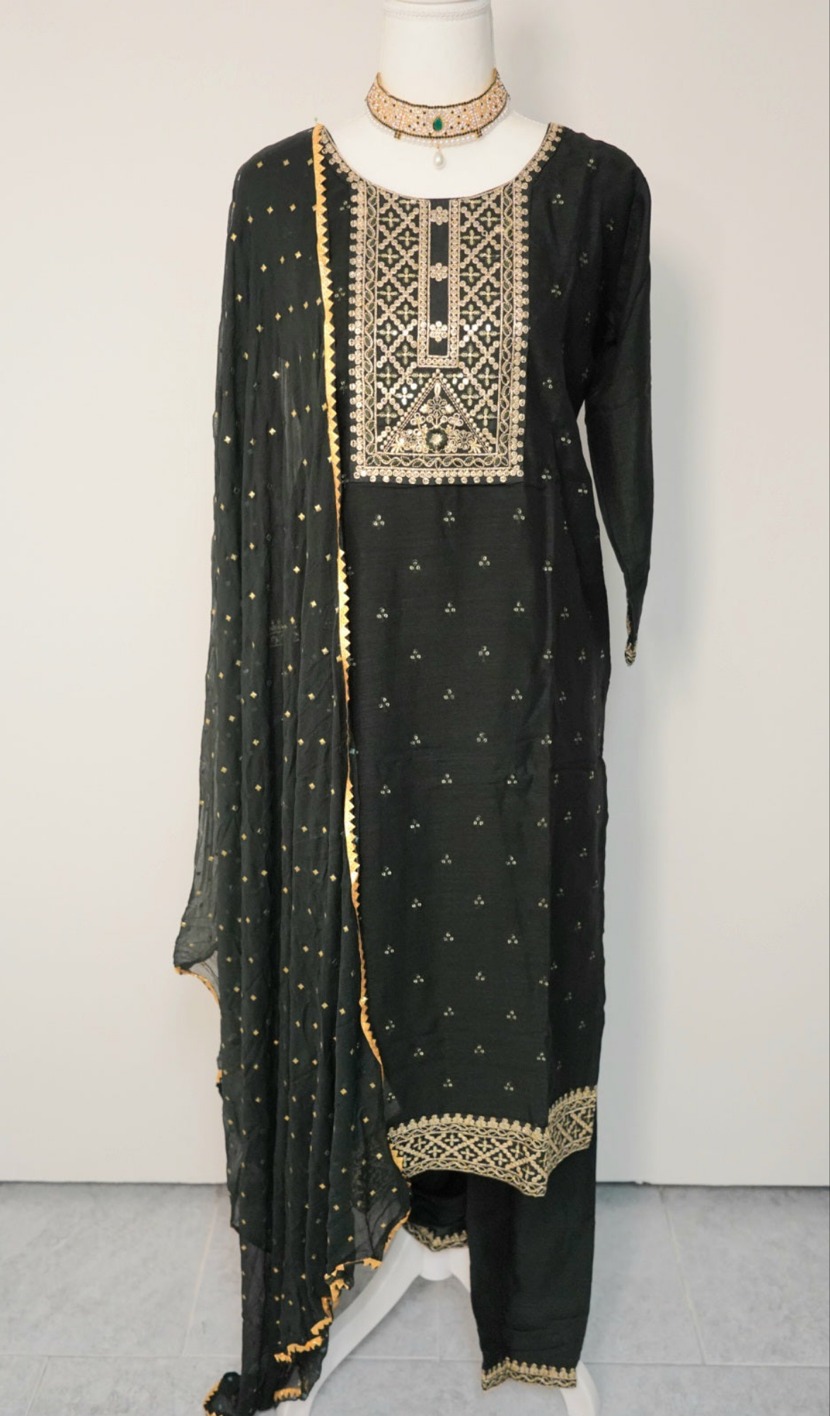 Thendral Salwar Classic