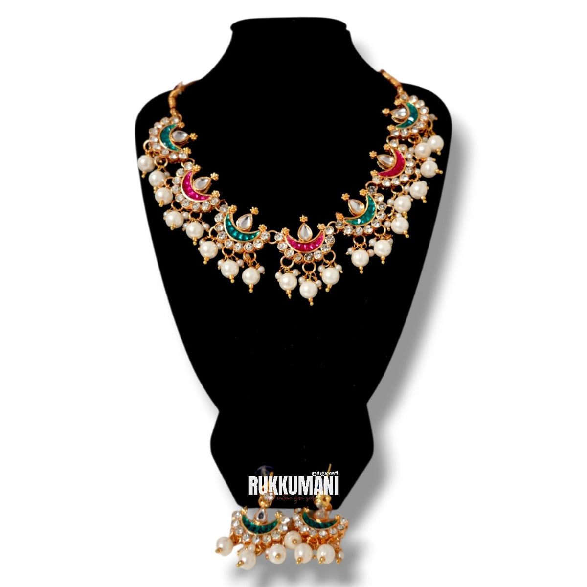 Muthunila Necklace