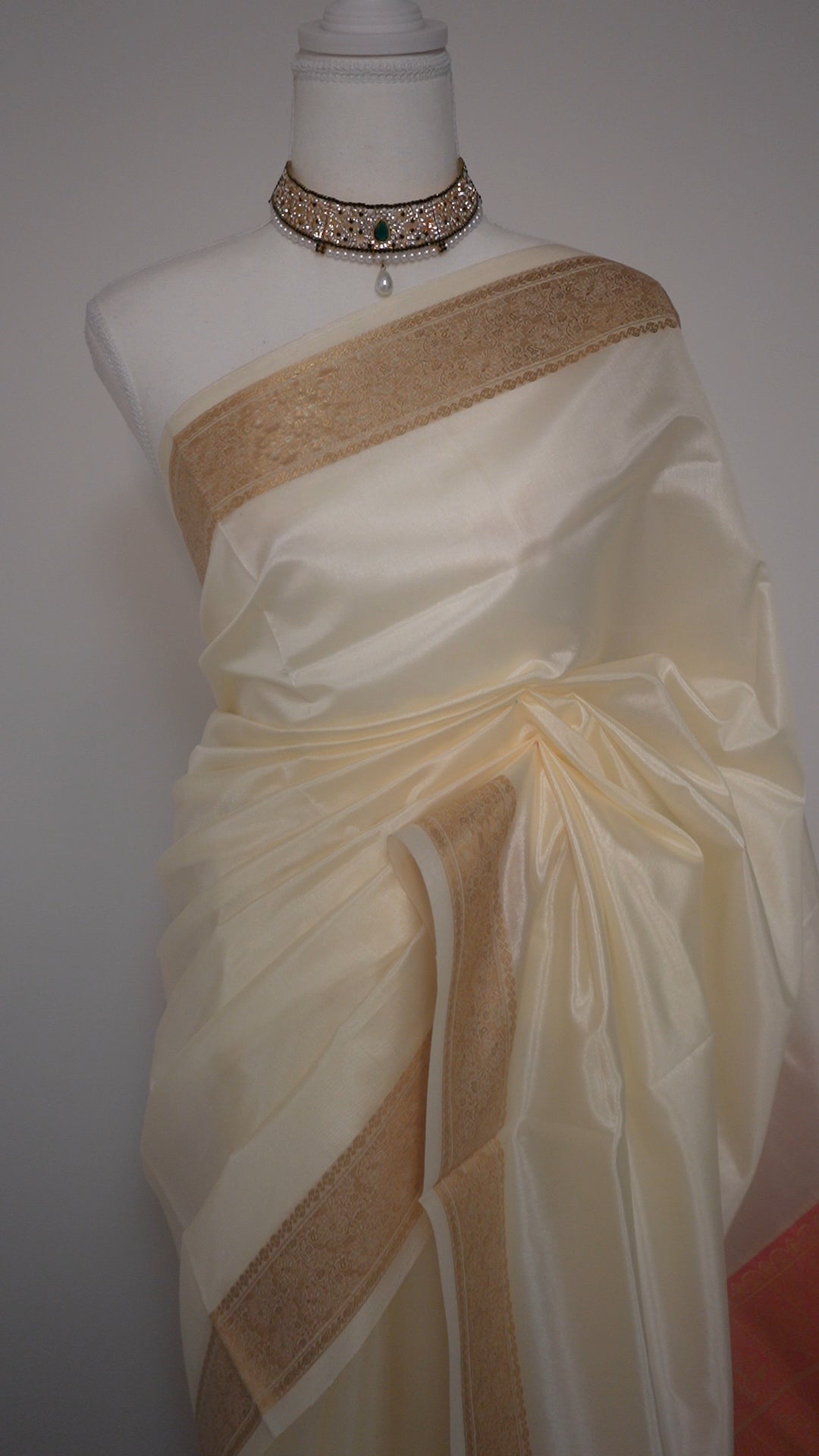 Muthu Valli Saree