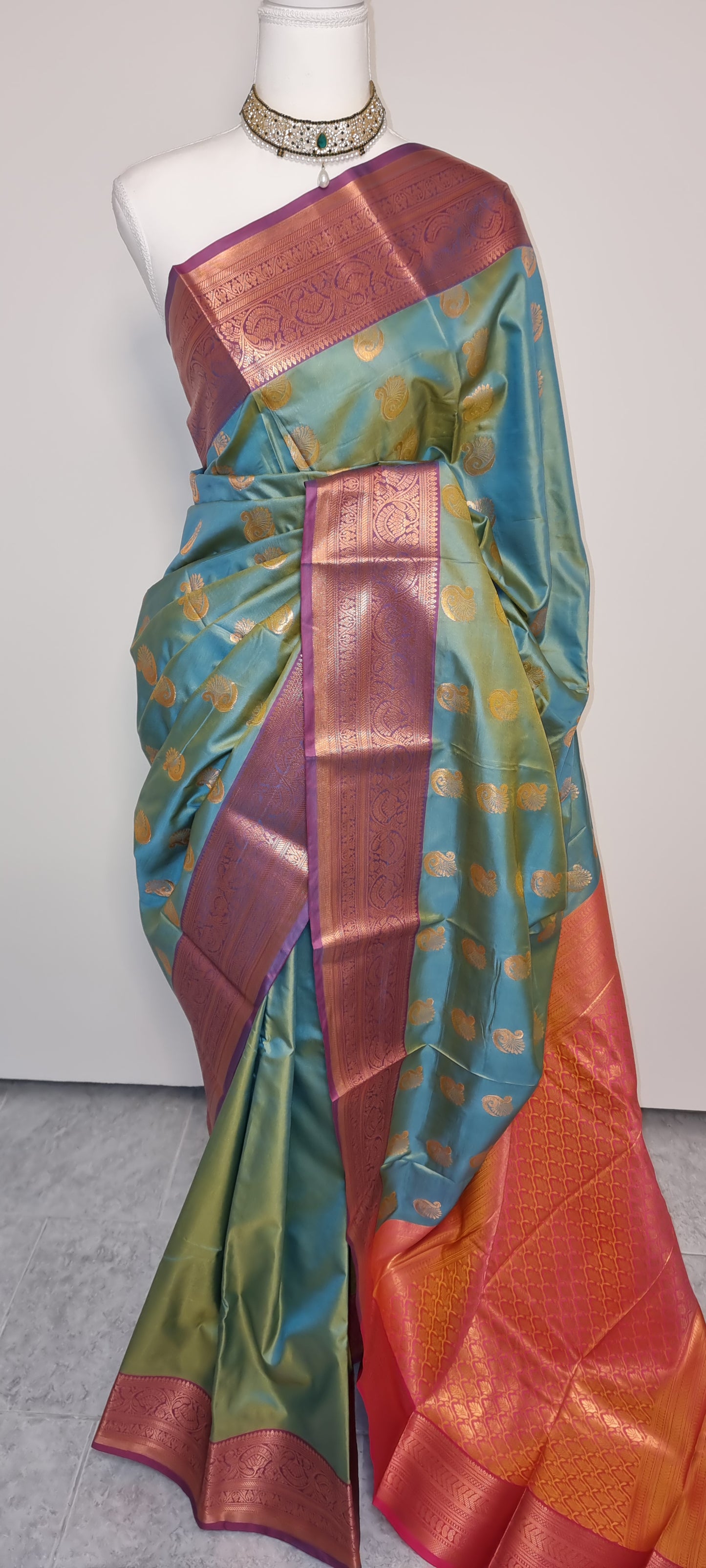 Hamsini Elegance Saree