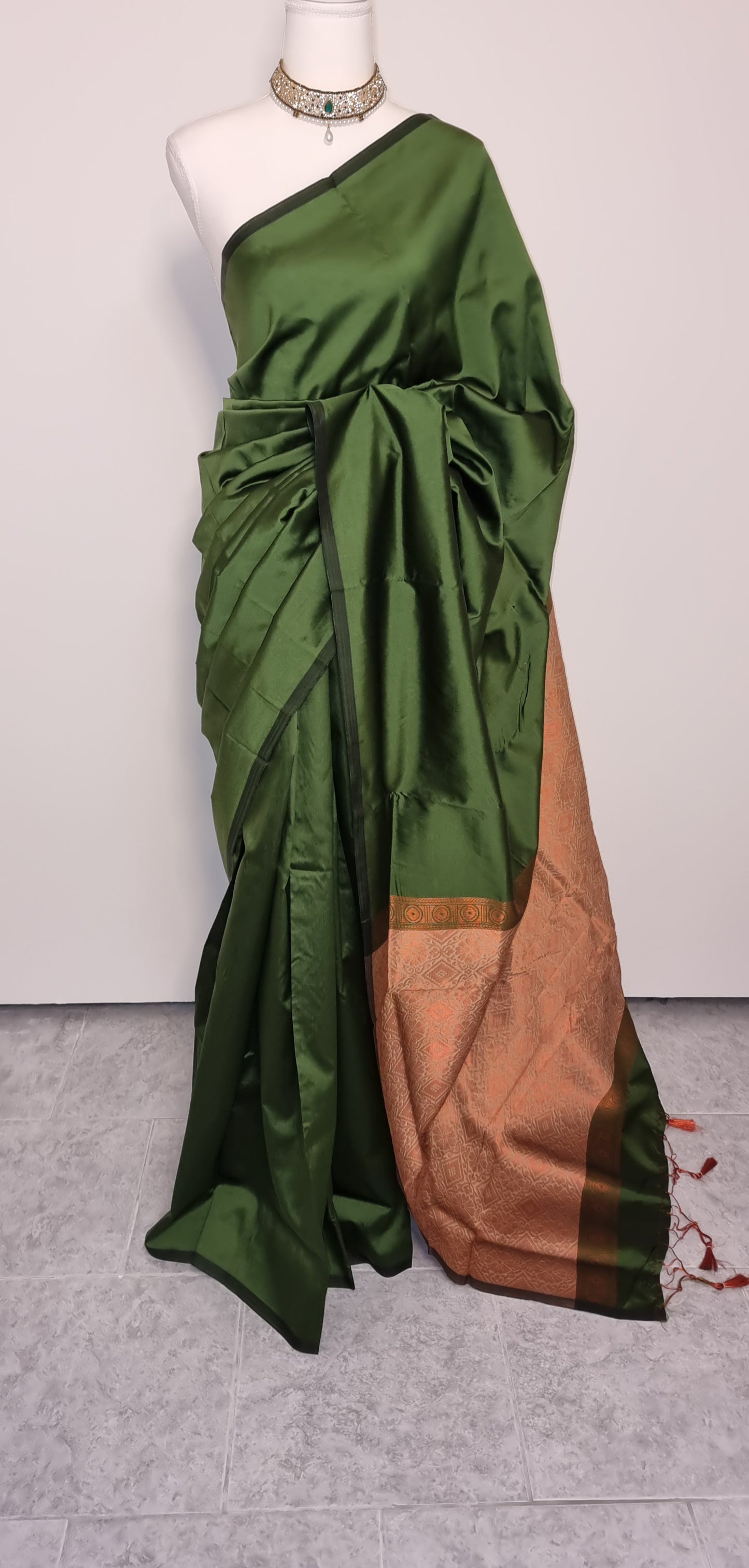 R.S. Silk Sarees Glow