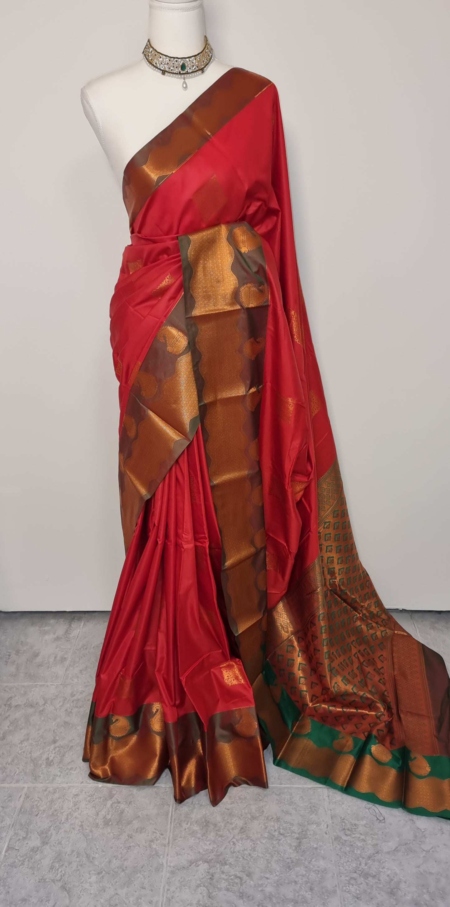 Rasika Symphony Saree