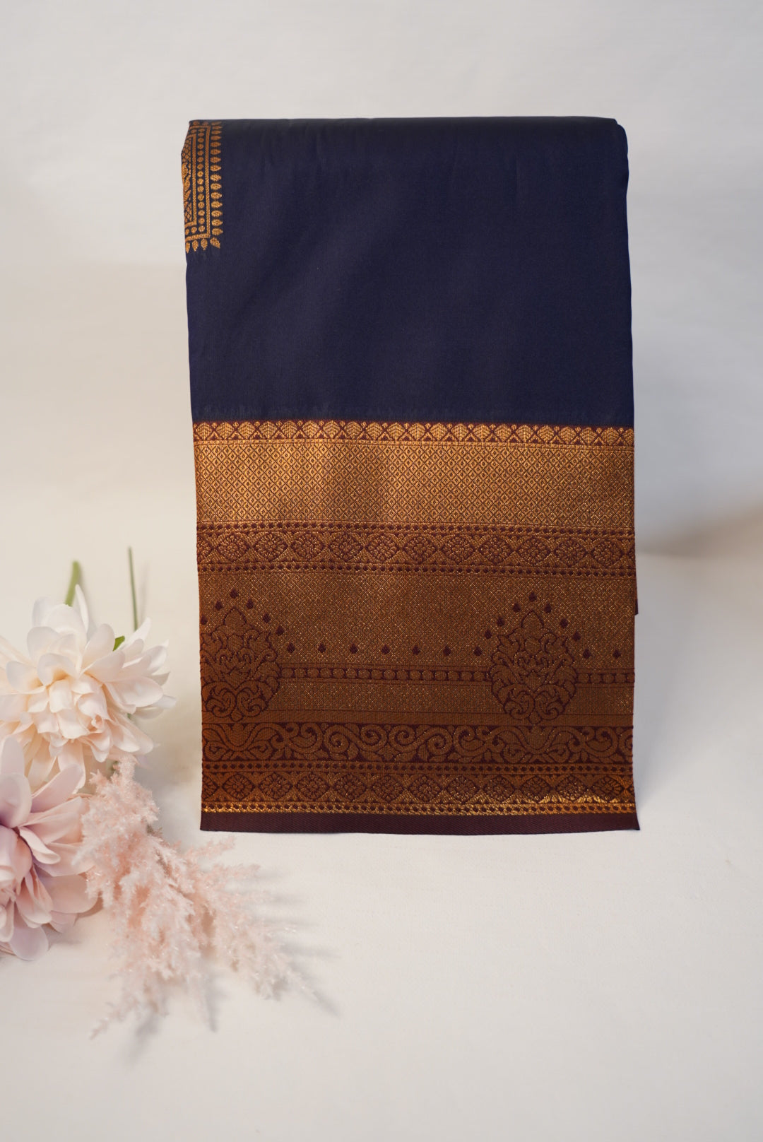 Neha Saree