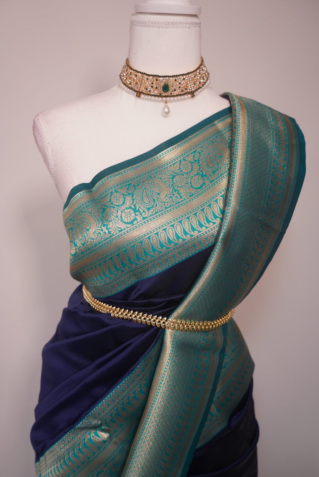 Madhavi Saree