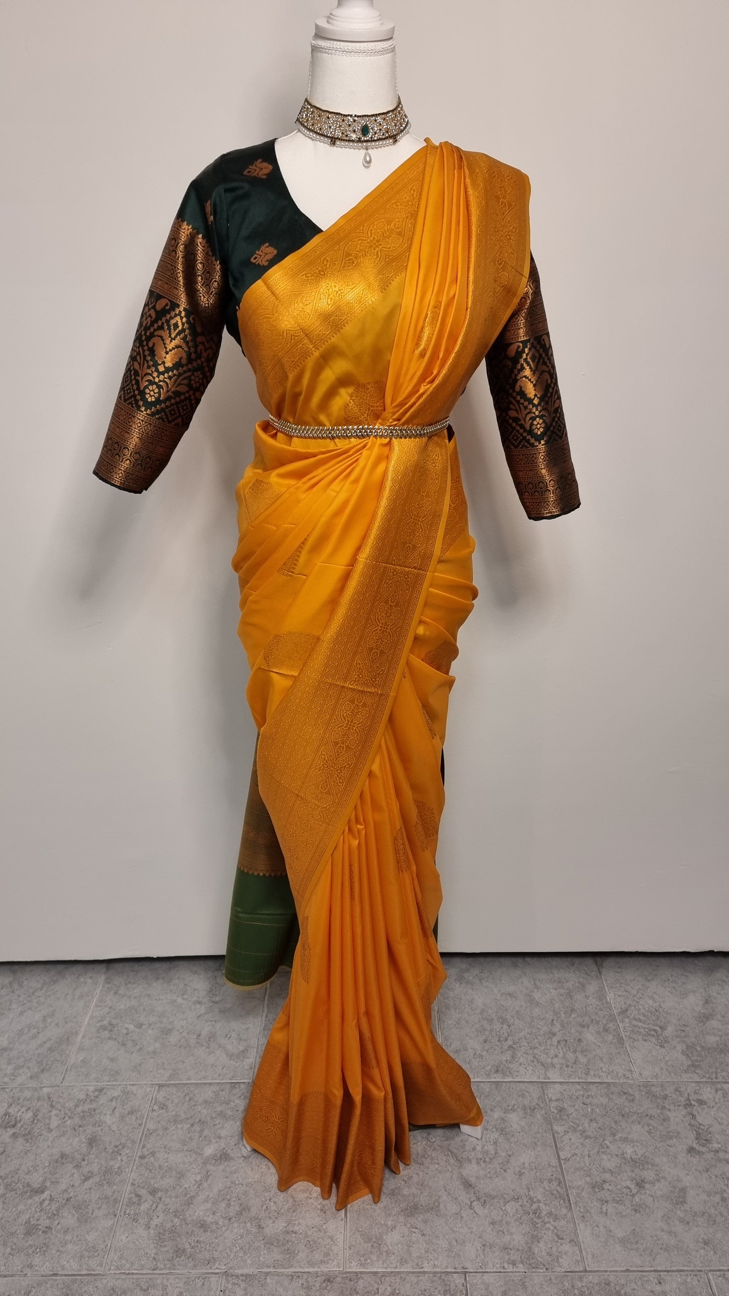 Smritika Saree