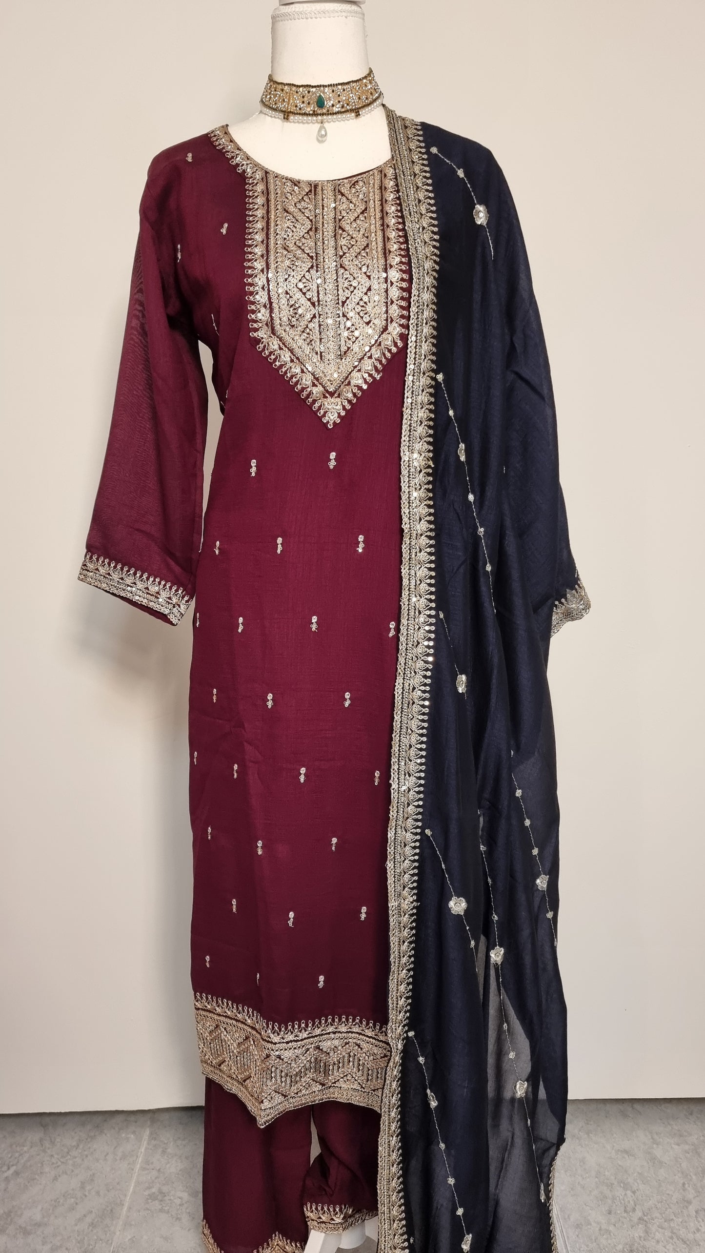 Nayanika Salwar Classic