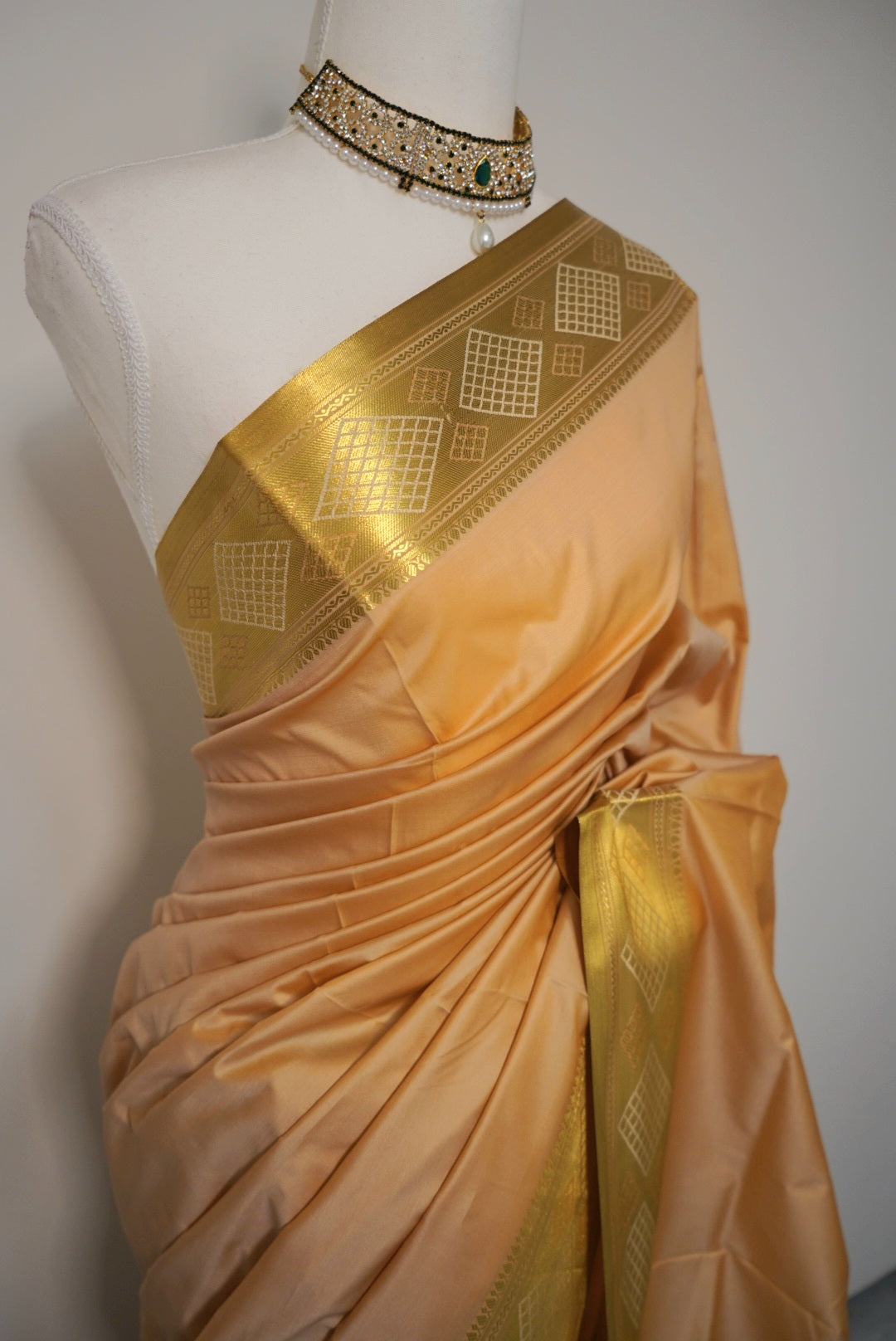 Malar Valli Saree